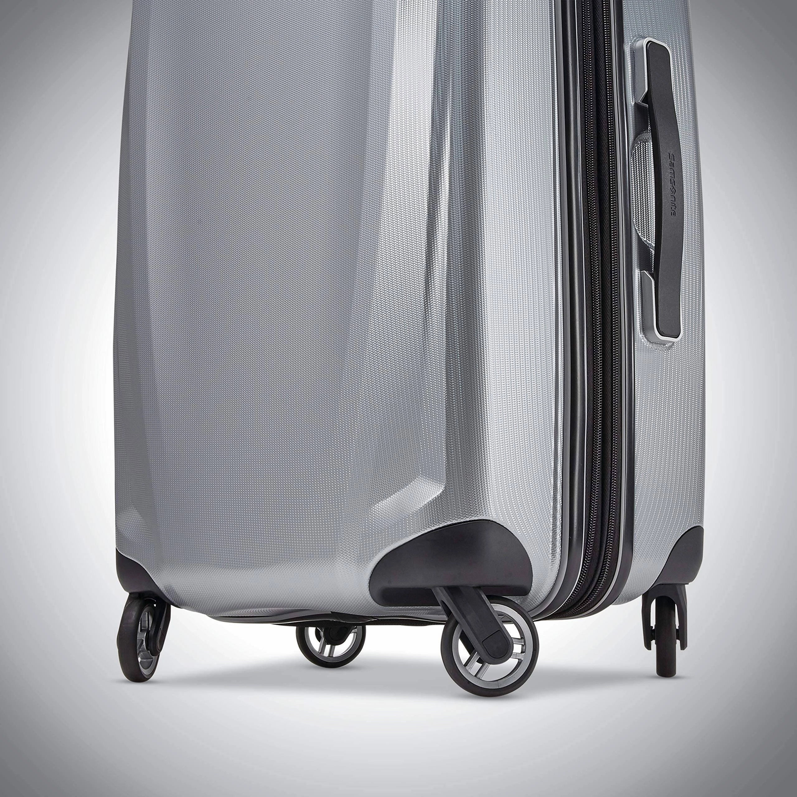 Samsonite Winfield 3 DLX Checked-Large 28-Inch 4-Wheel Large Luggage