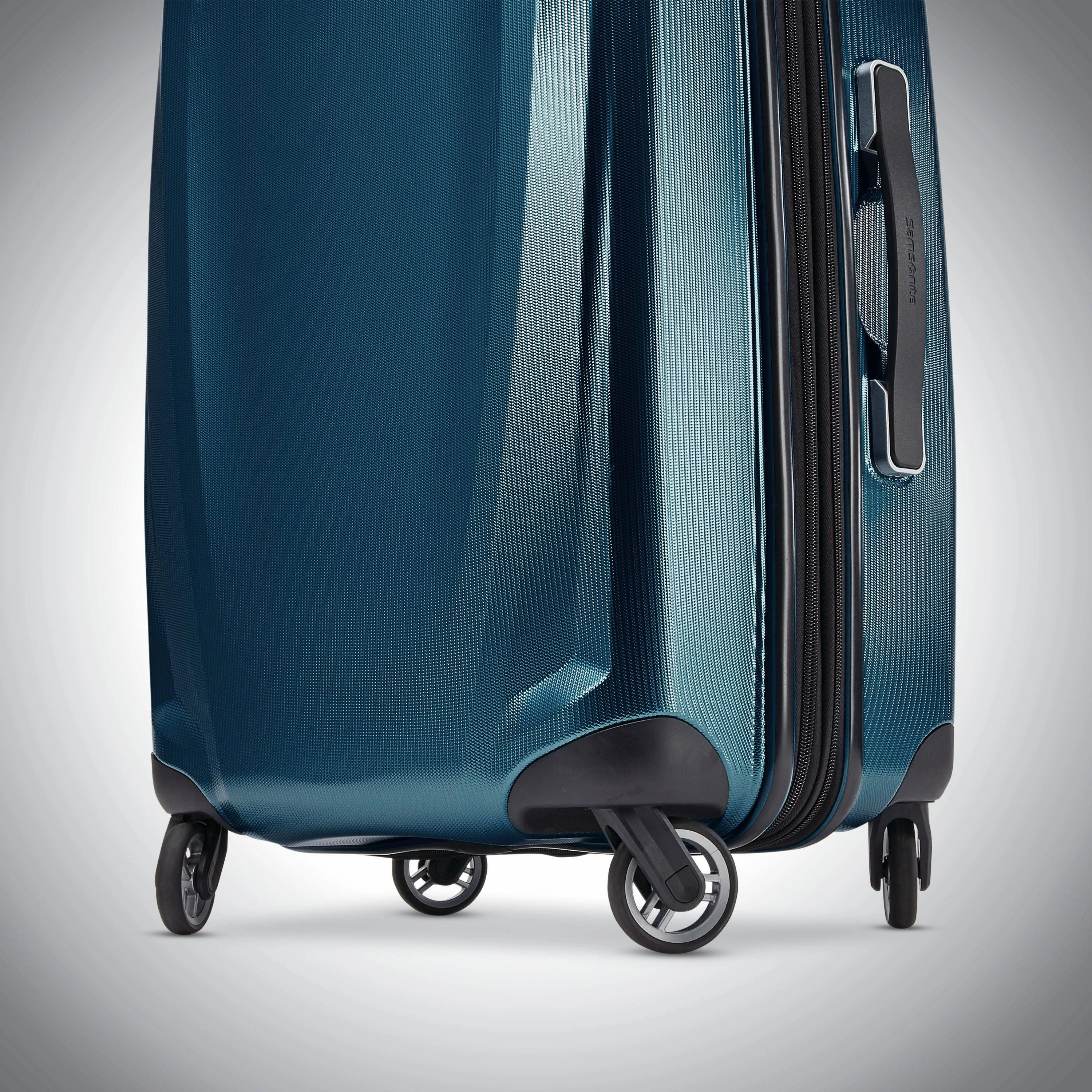 Samsonite Winfield 3 DLX Checked-Large 28-Inch 4-Wheel Large Luggage