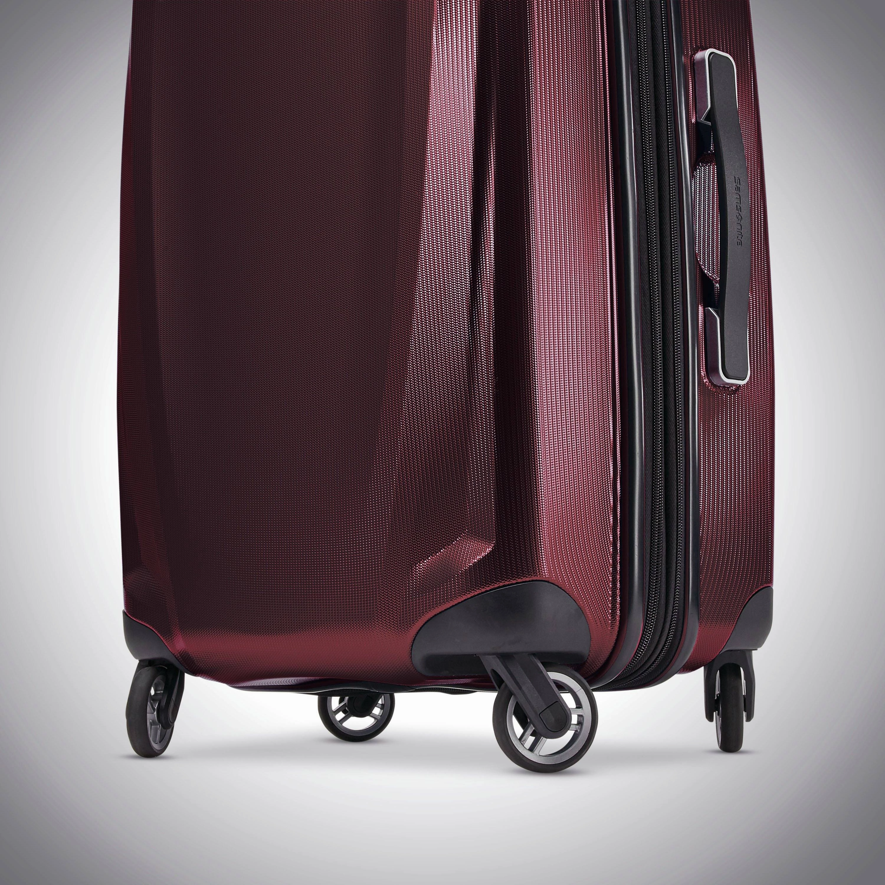 Samsonite Winfield 3 DLX Checked-Medium 25-Inch 4-Wheel Medium Luggage