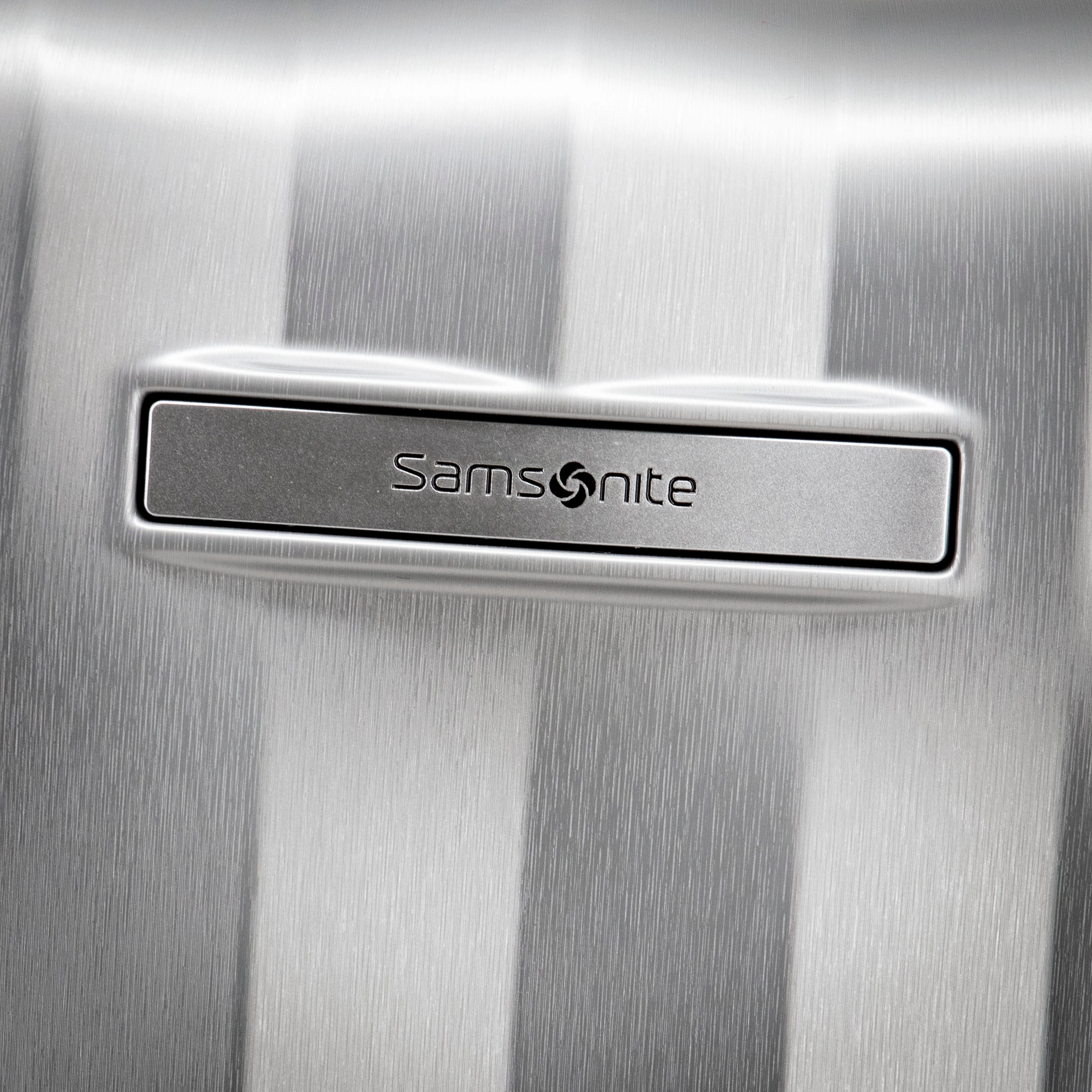 Samsonite Ziplite 6 Spinner Carry-On Luggage