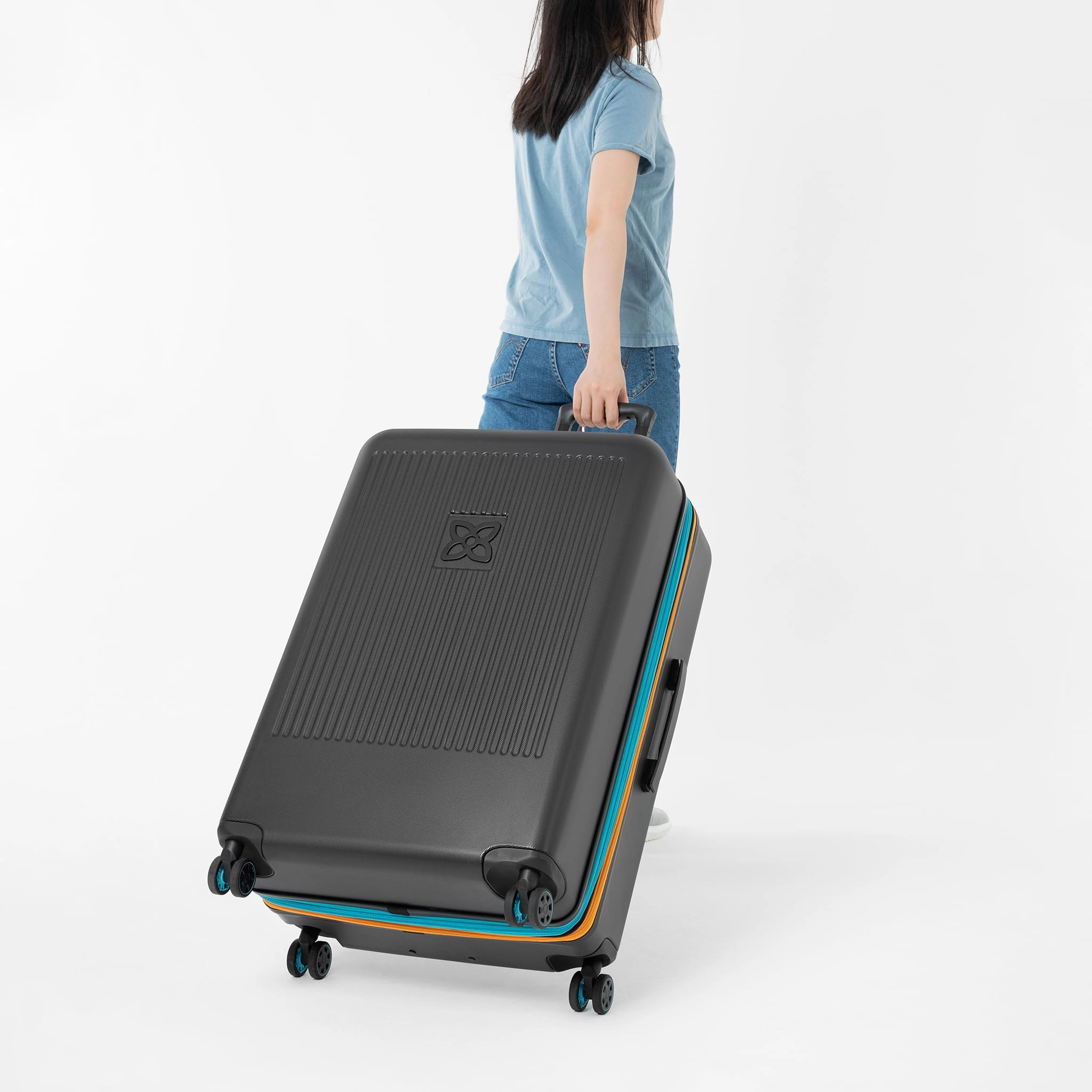 Sherpani Meridian 29 Inch Expandable Hardside Spinner Luggage
