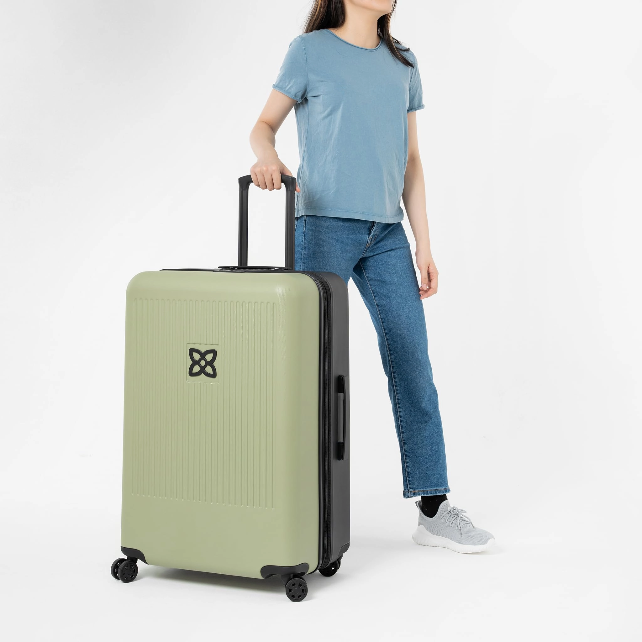 Sherpani Meridian 29 Inch Expandable Hardside Spinner Luggage