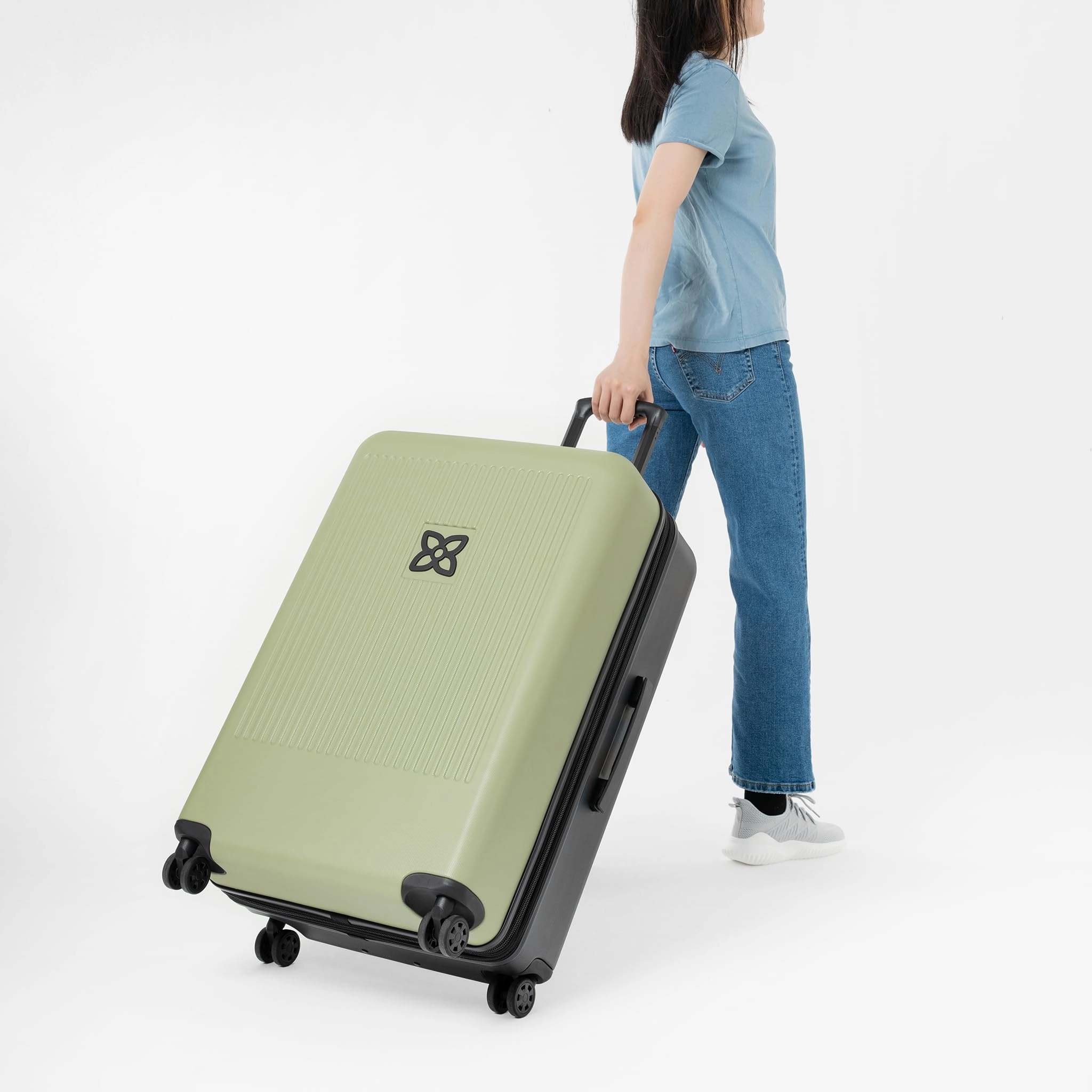 Sherpani Meridian 29 Inch Expandable Hardside Spinner Luggage
