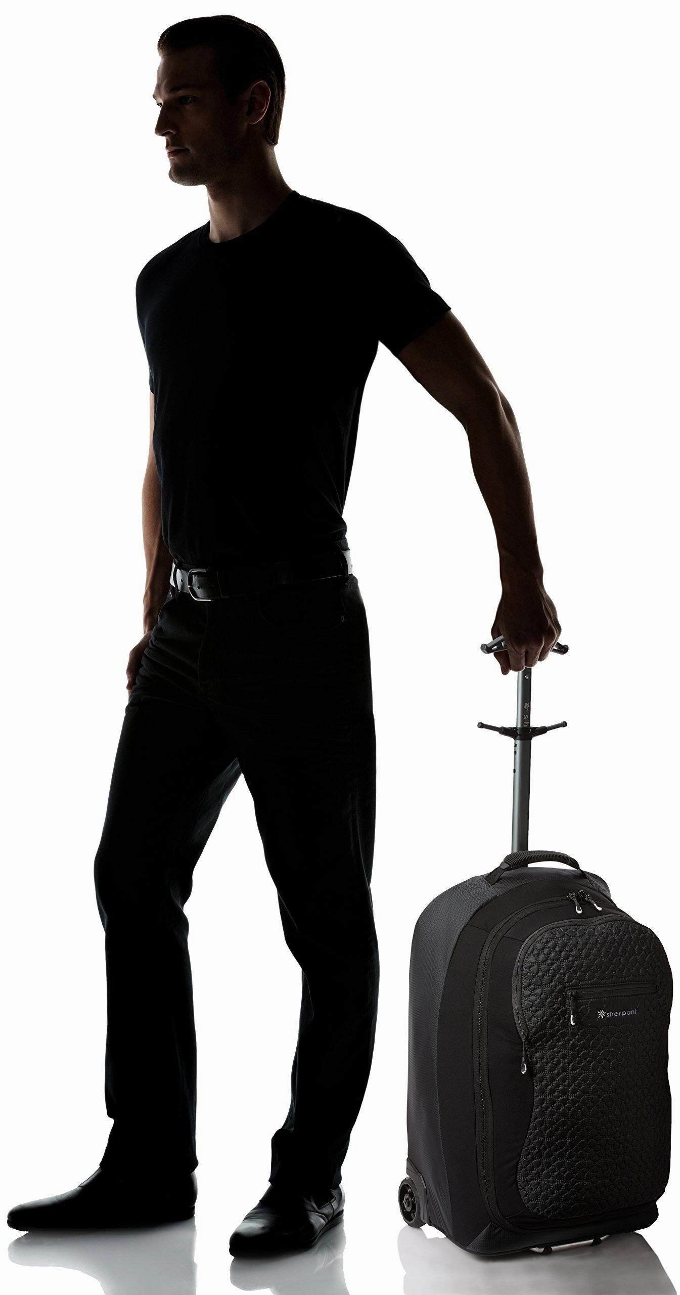 Sherpani Nuage Ultralight 22" Luggage
