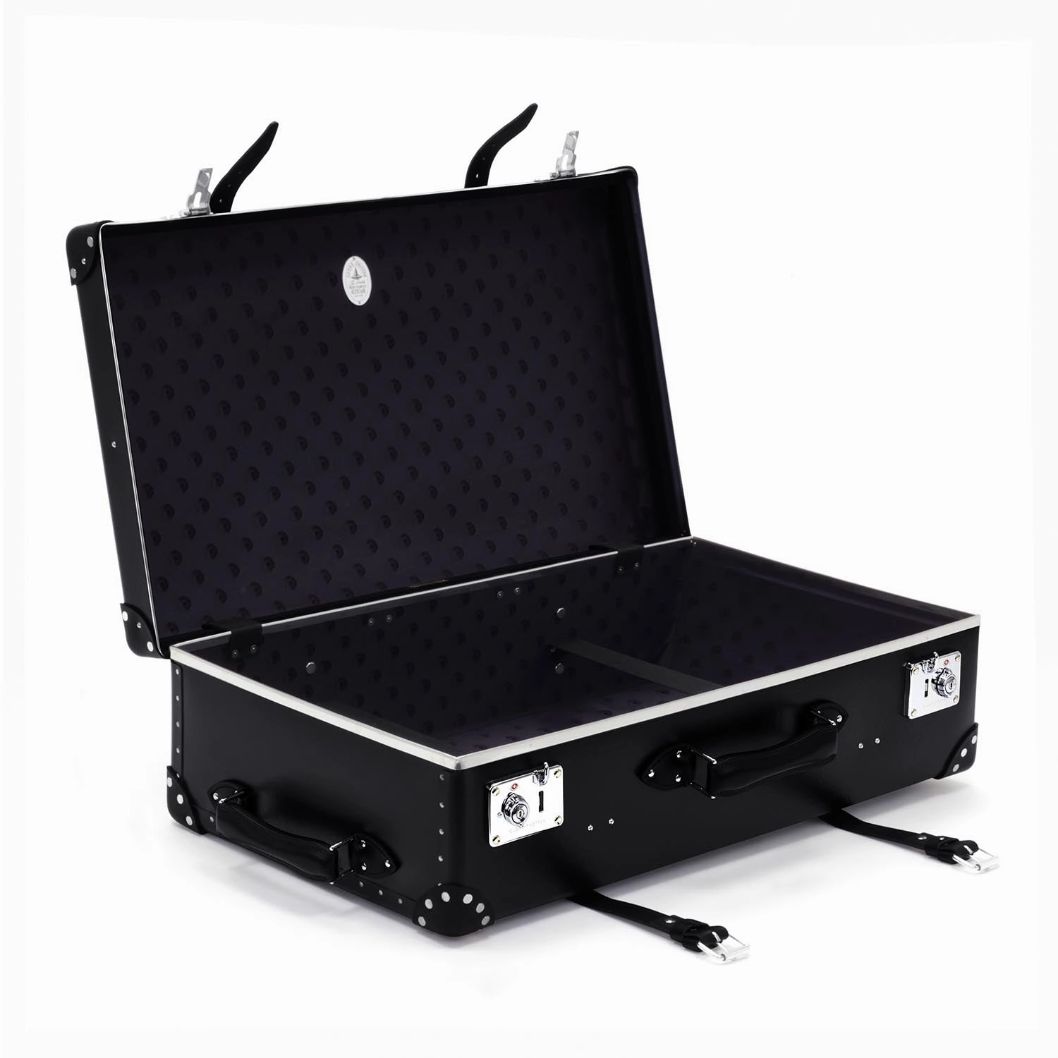 Skyfall  Large Suitcase | Black/Black/Chrome