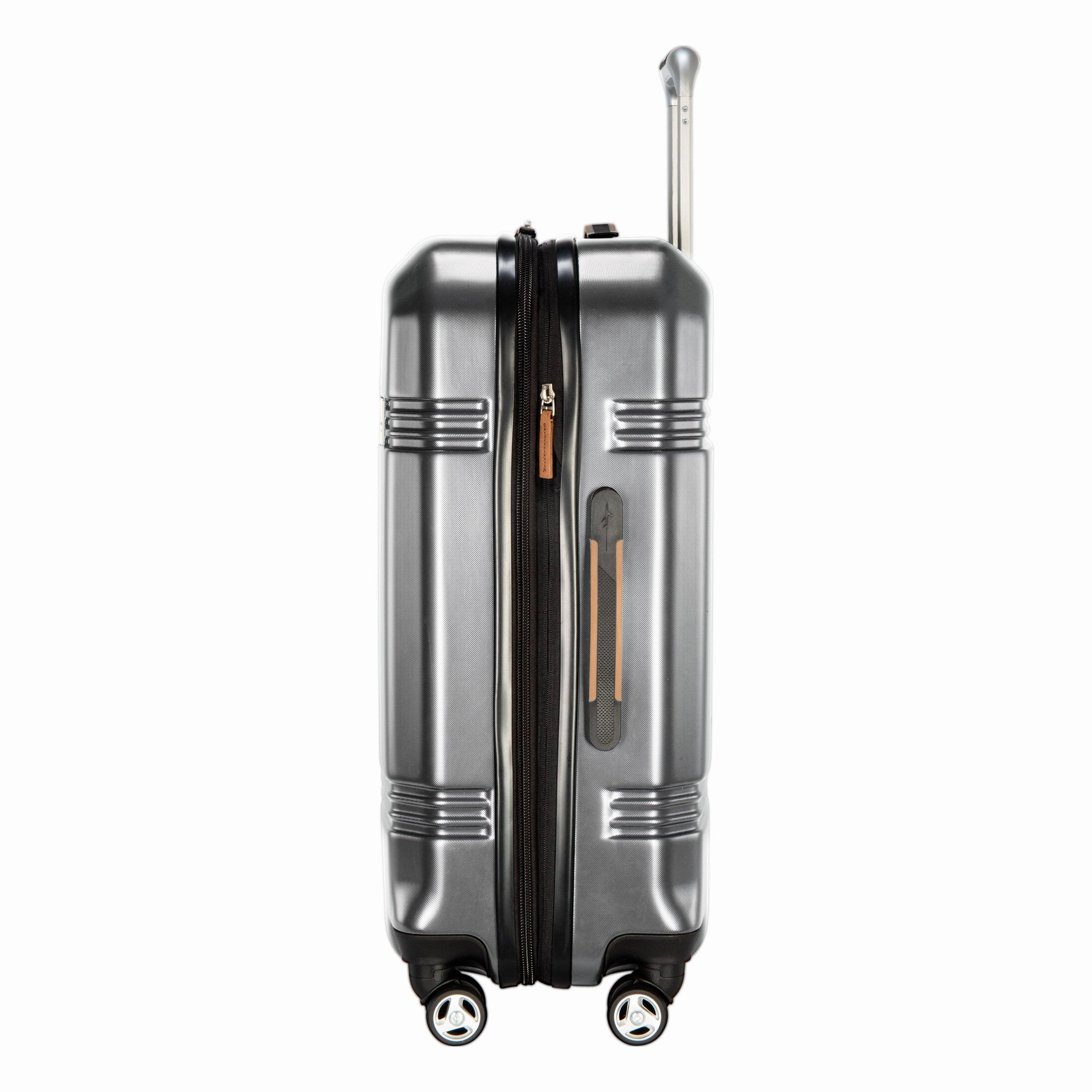 Skyway Glacier Bay 24" 4-Wheel Medium Luggage