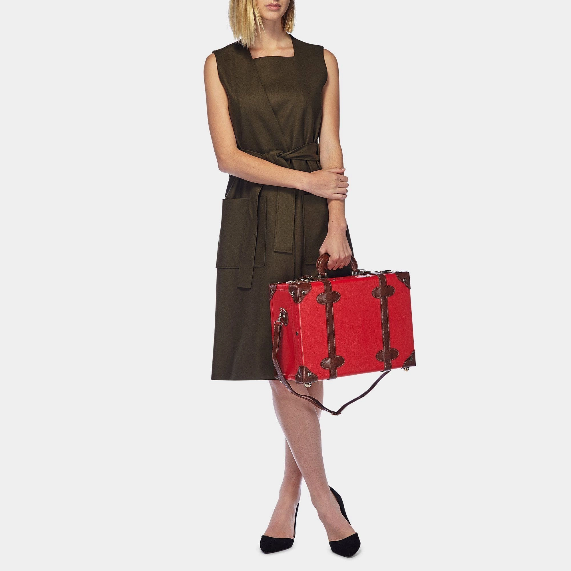 The Entrepreneur - Red Overnighter