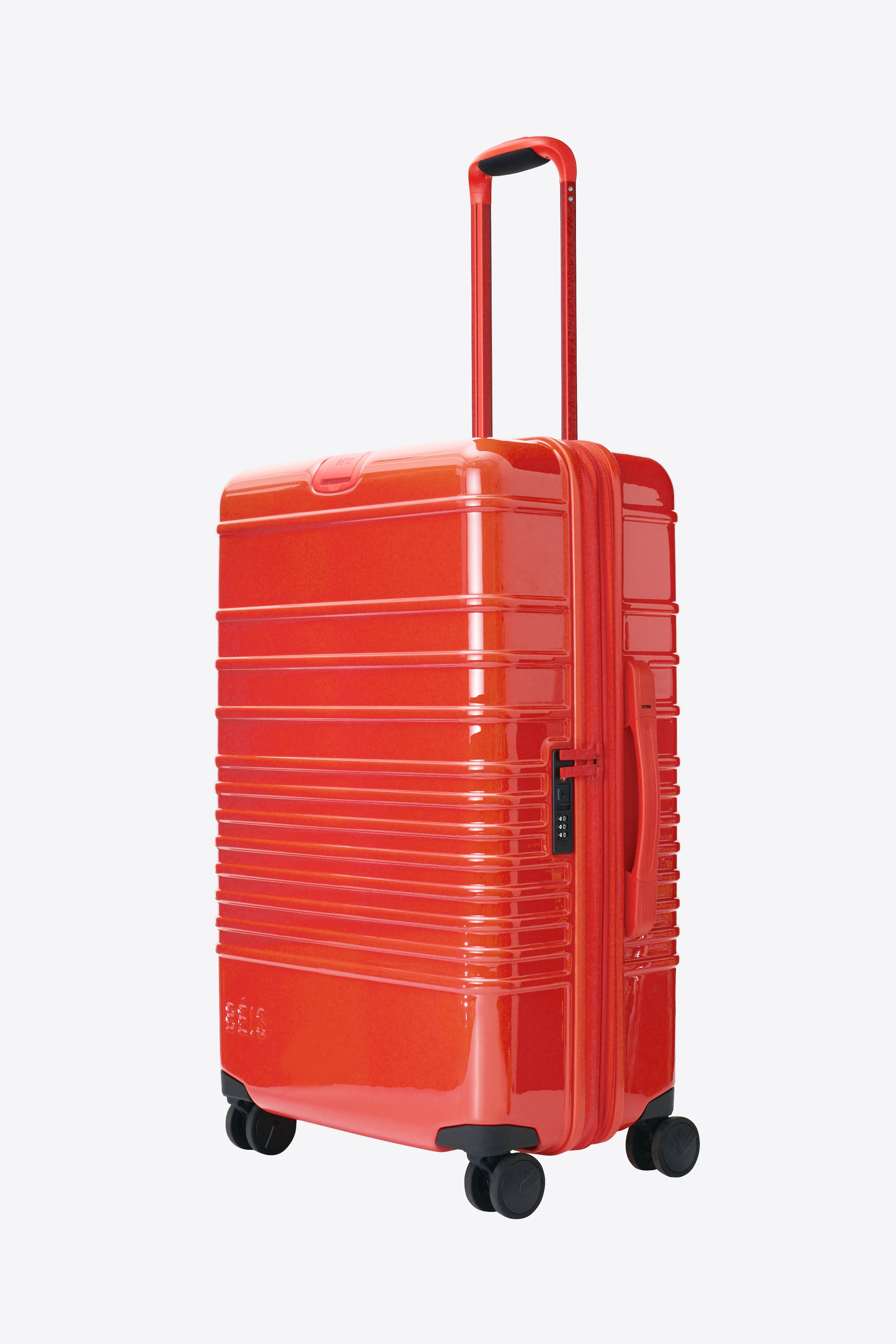 The Medium Check-In Roller in Glossy Flame