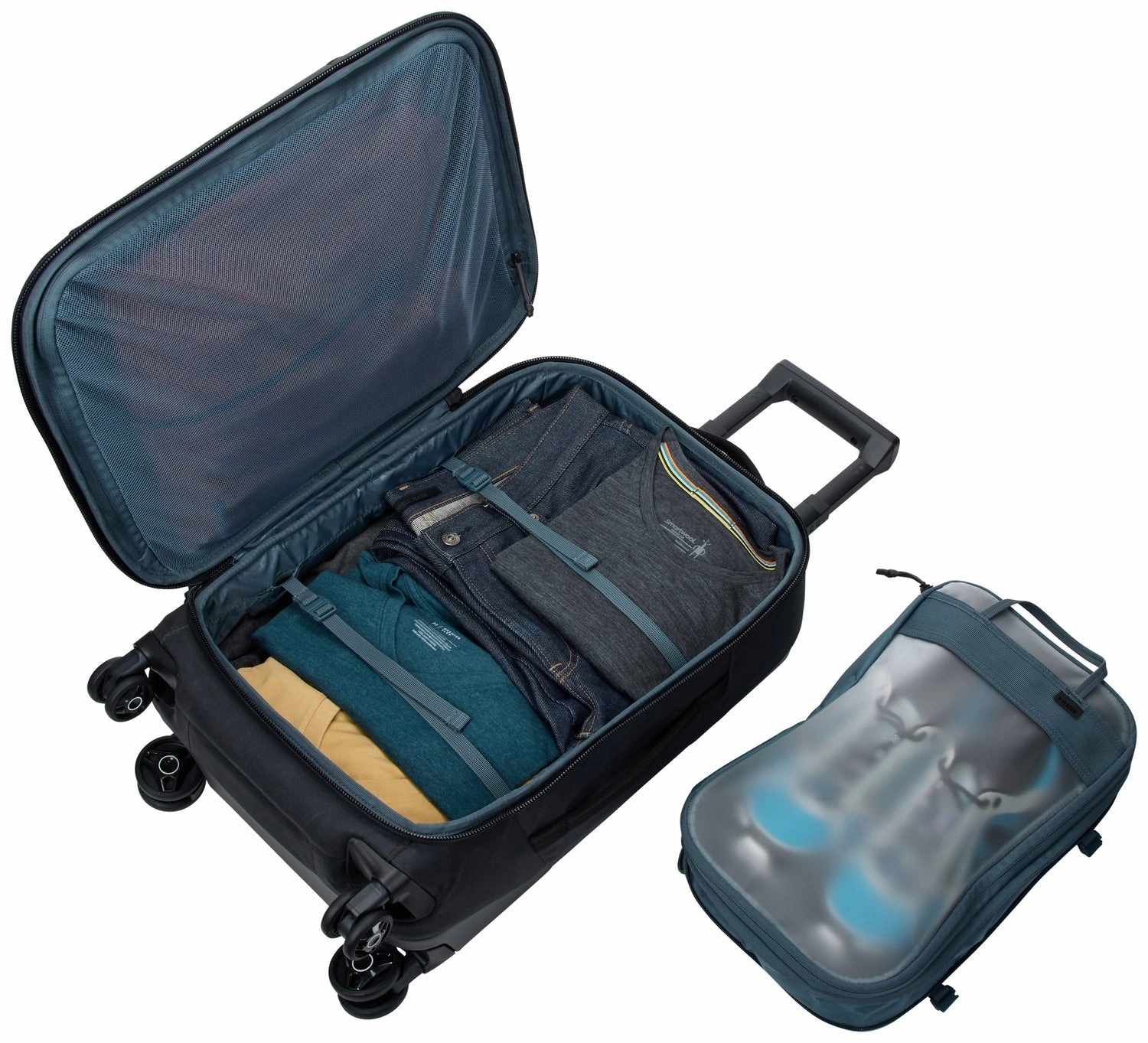 Thule Aion Carry On Spinner Luggage - Black