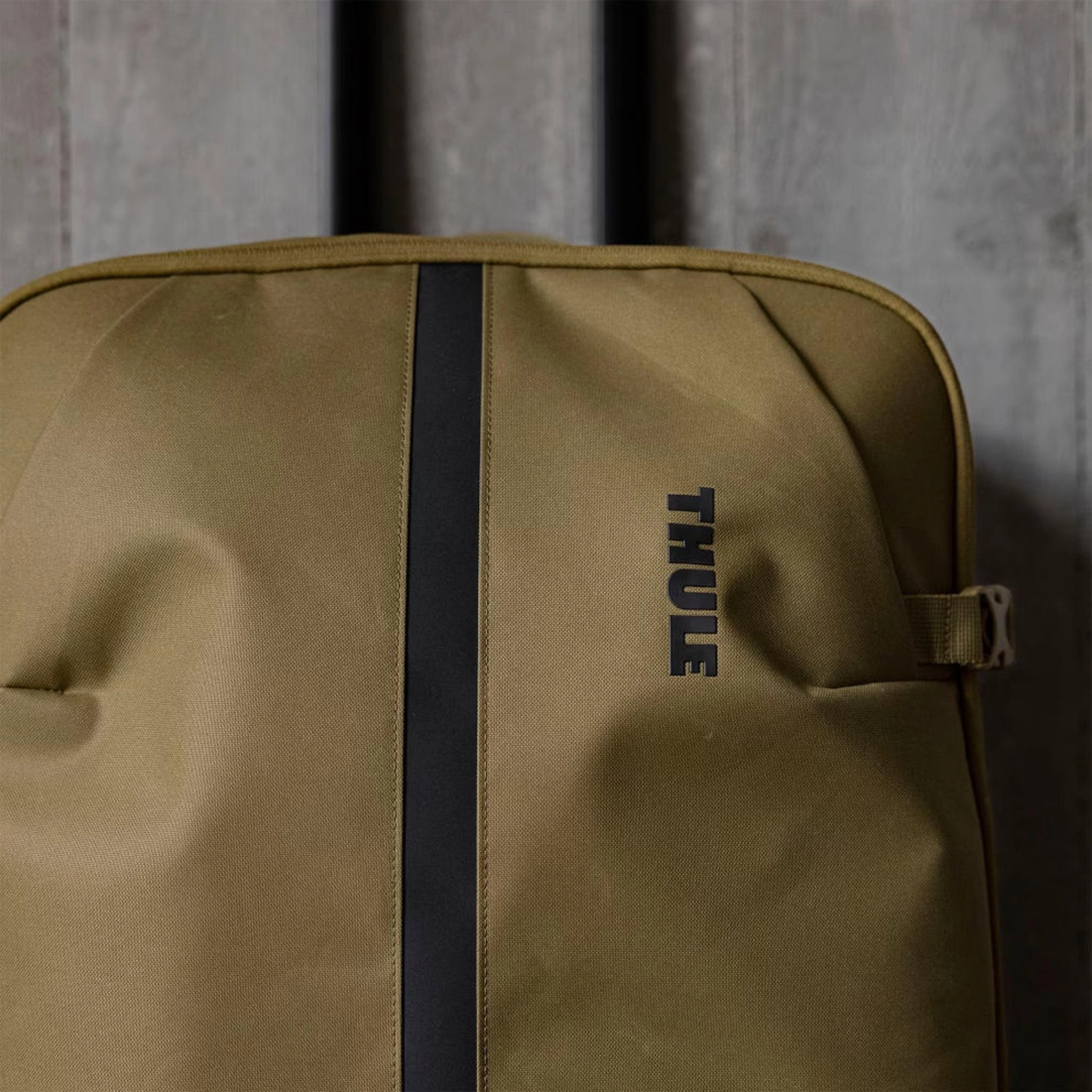 Thule Luggage Aion 28" Check-In Wheeled Duffel