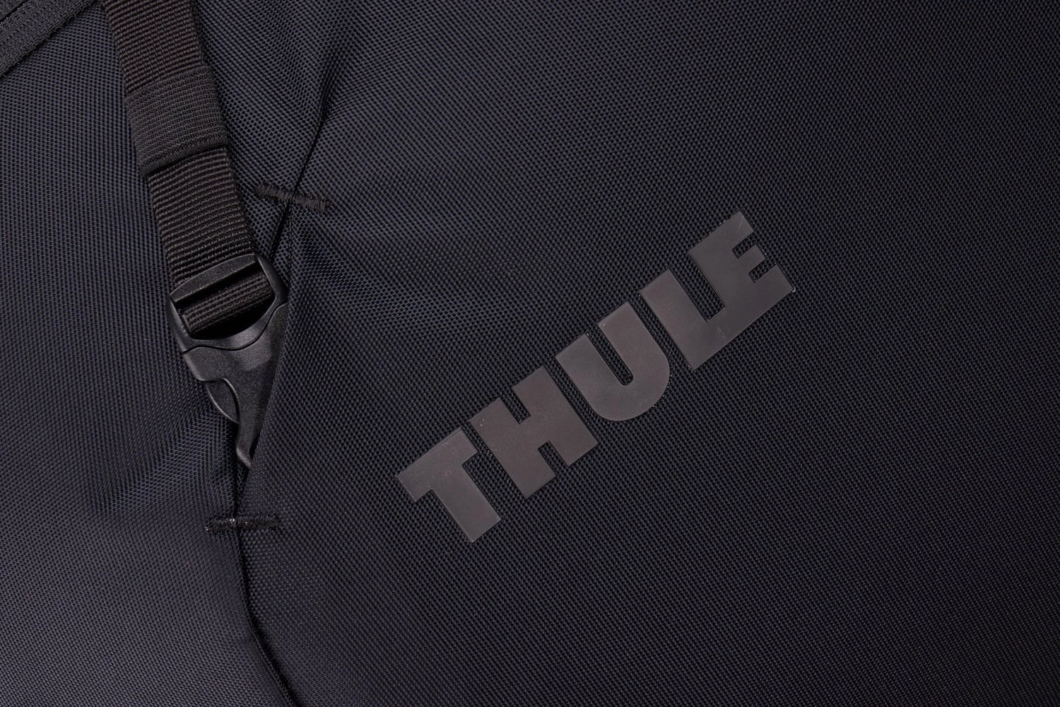 Thule Subterra 2 Check-In Luggage Large Wheeled Duffel - Black