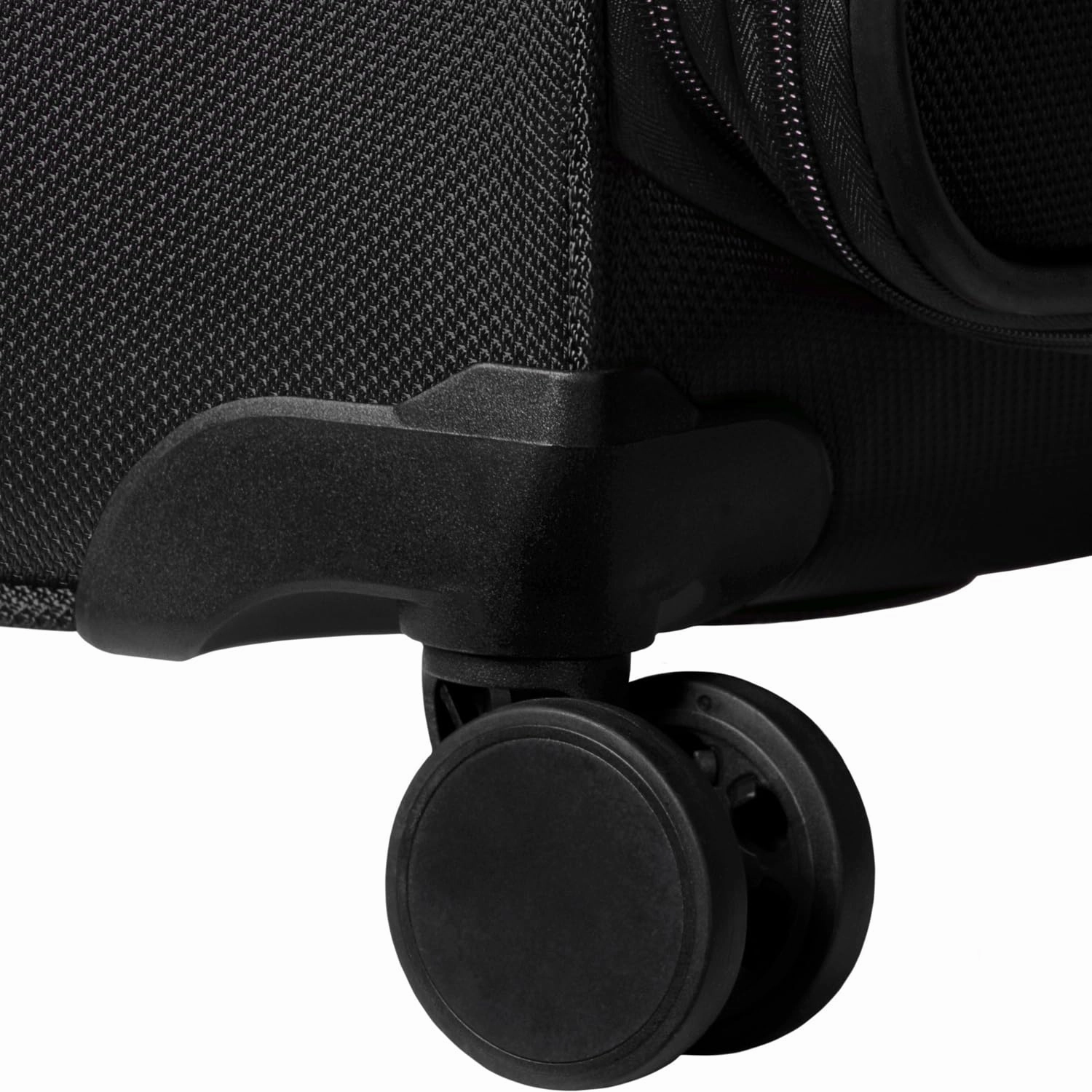TOTAL TRAVELWARE Everest 20-Inch Carry-On Expandable Softside Spinner