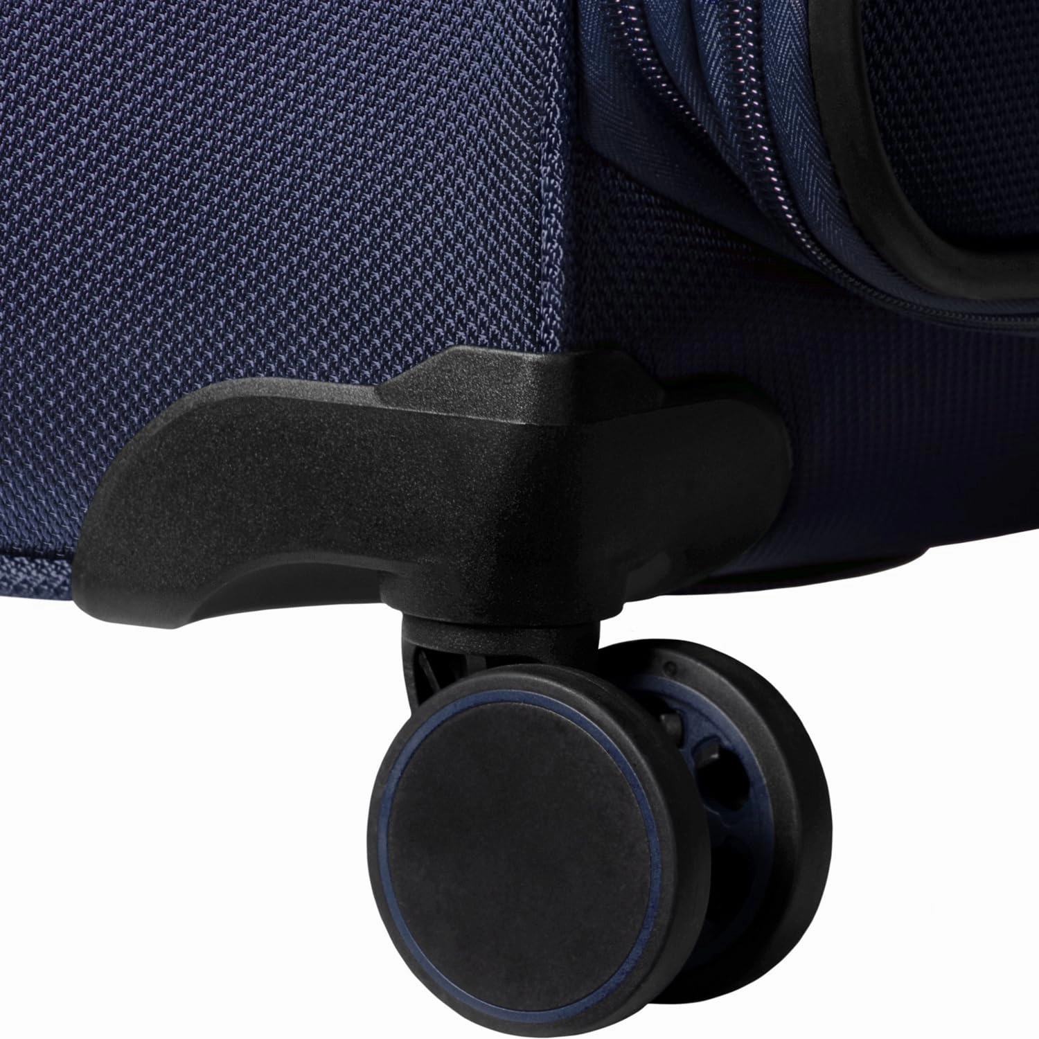 TOTAL TRAVELWARE Everest  25-Inch  Medium Expandable Softside Spinner
