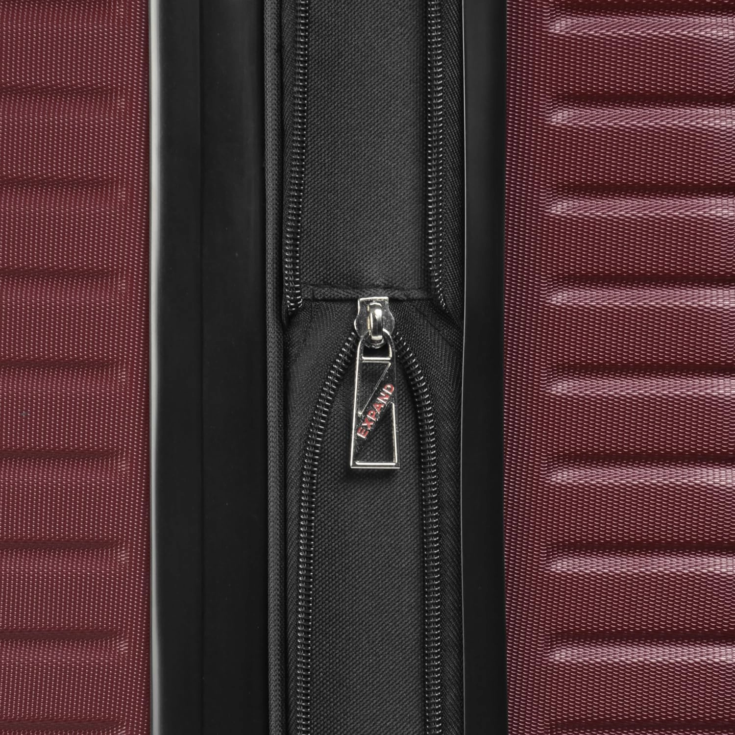 TOTAL TRAVELWARE Everest Expandable Hardsided Spinner (3 Piece Set (28", 24", 20"))