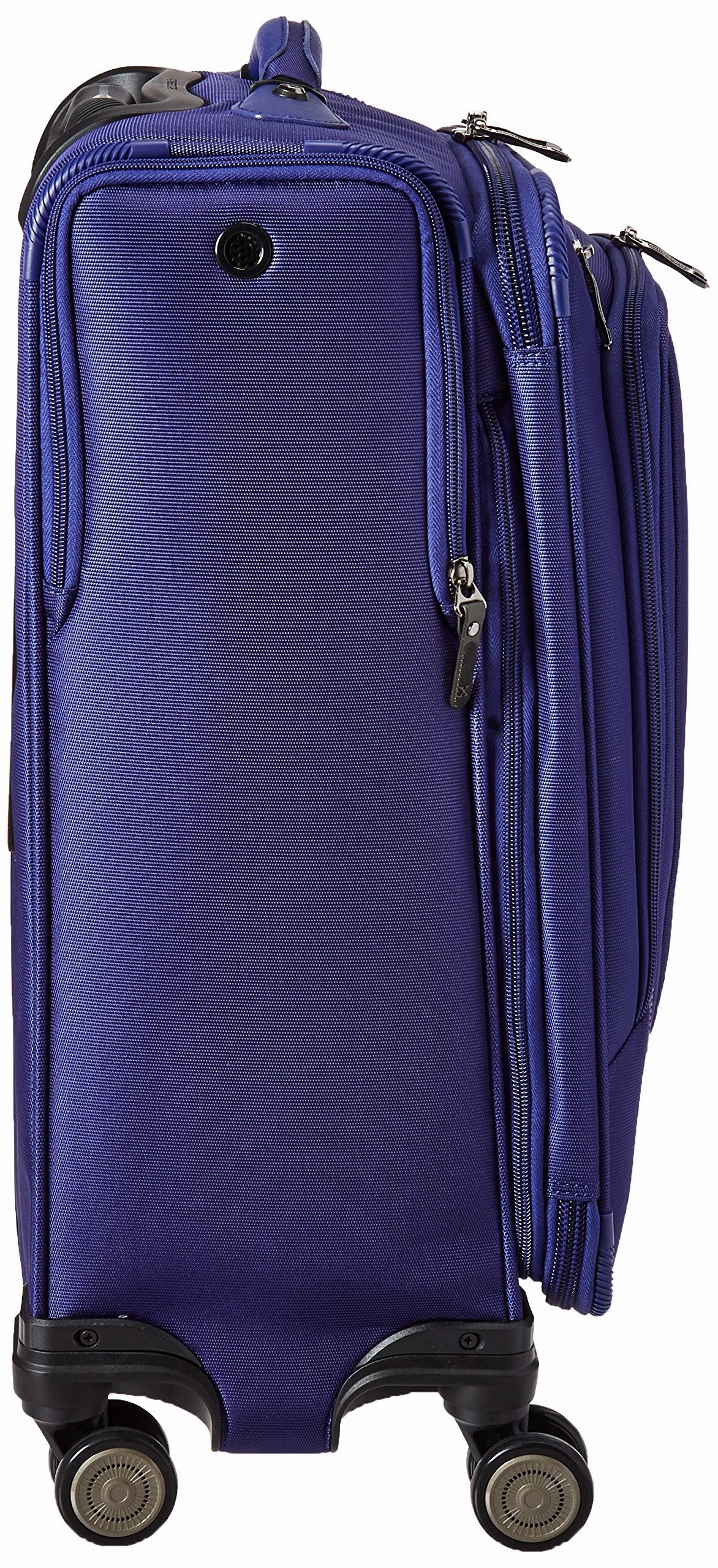 TravelPro Crew 11 21" 4-Wheel Carry-On Luggage