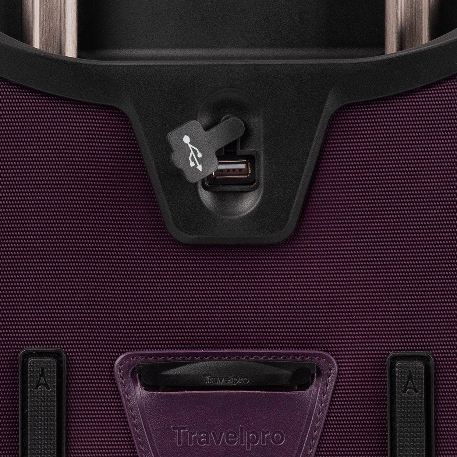 Travelpro Crew Versapack Max Carry-On Exp Spinner
