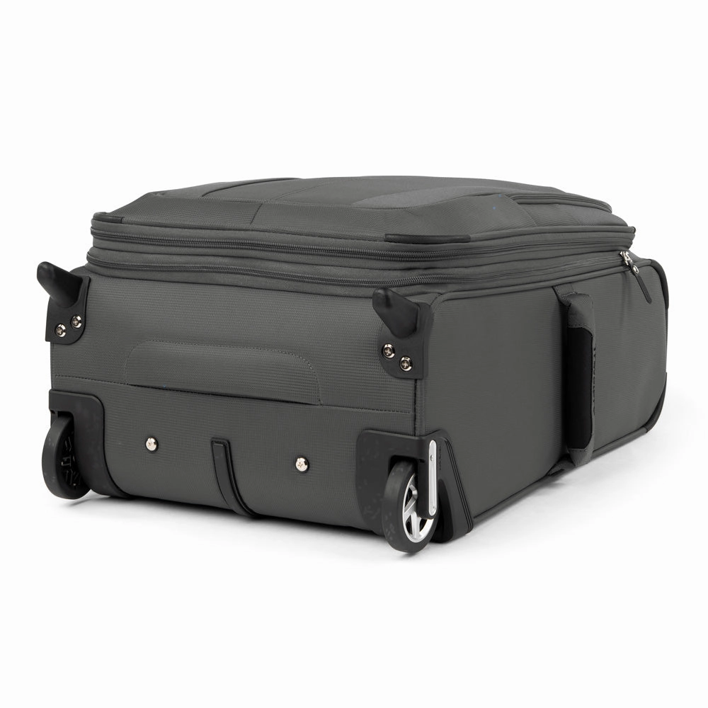 TravelPro Maxlite 5 22" 2-Wheel Carry-On Luggage