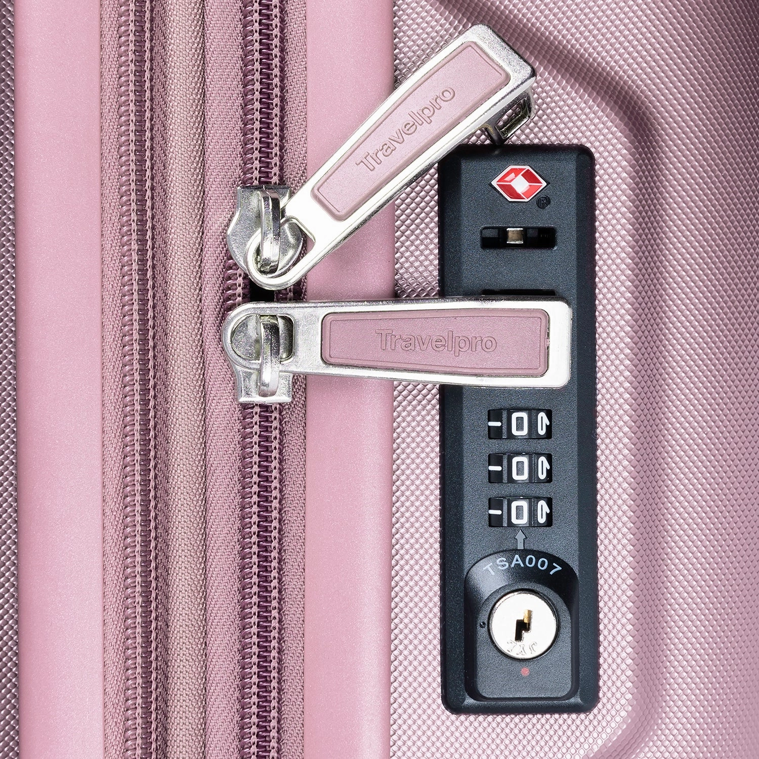 TravelPro Maxlite 5 25" 4-Wheel Medium Luggage