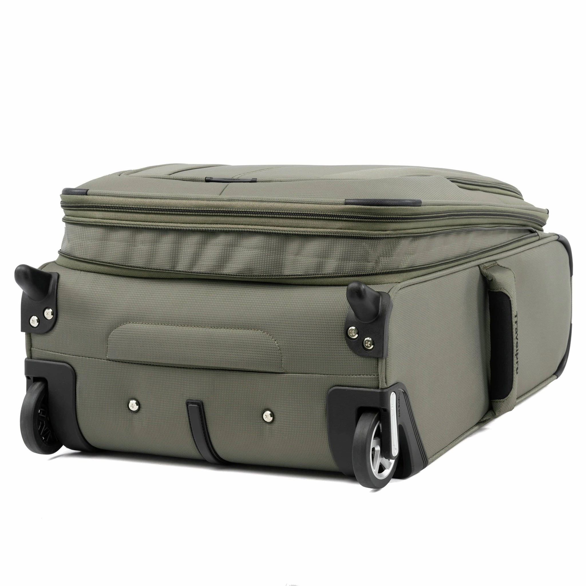 Travelpro Maxlite 5 International Carry-On Rollaboard Luggage