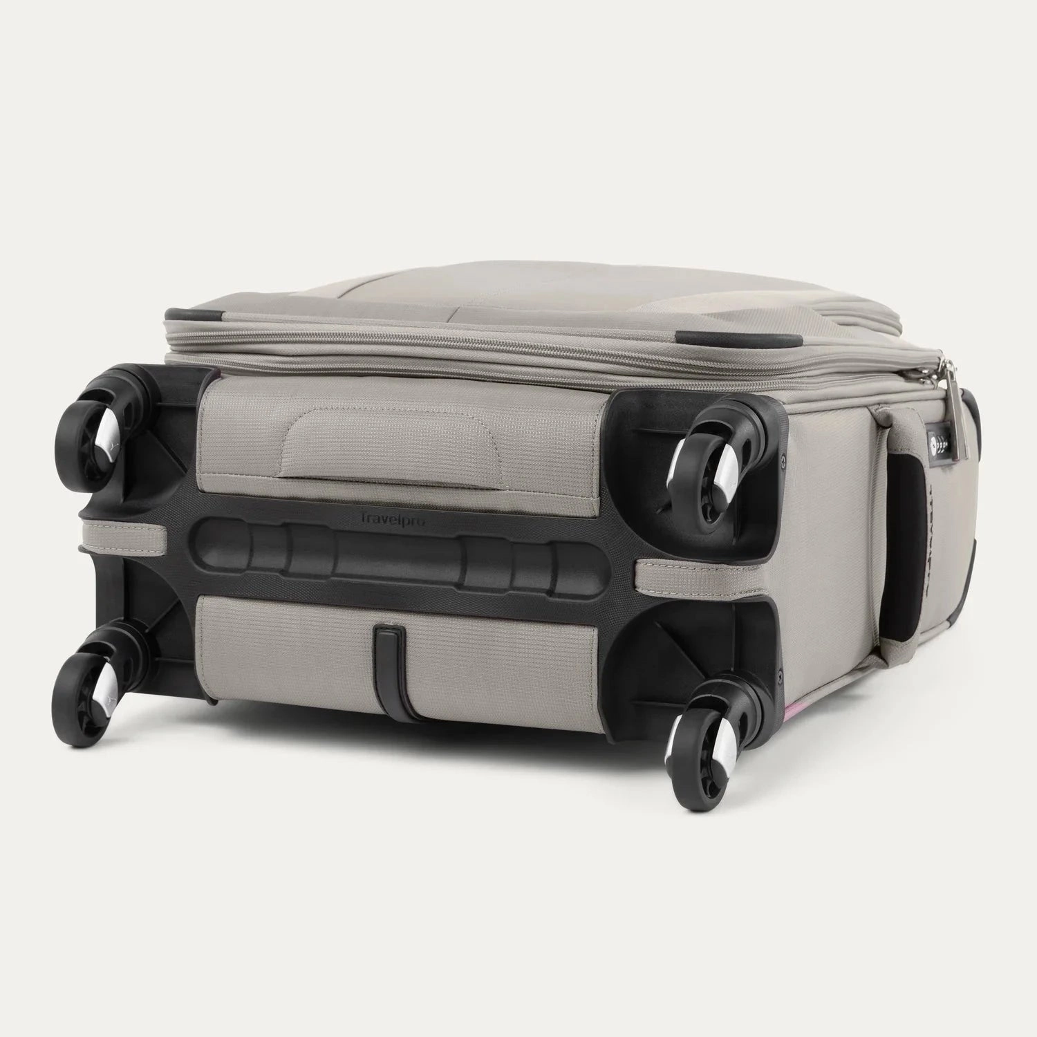 Travelpro Maxlite 5 International Carry-On Spinner Luggage