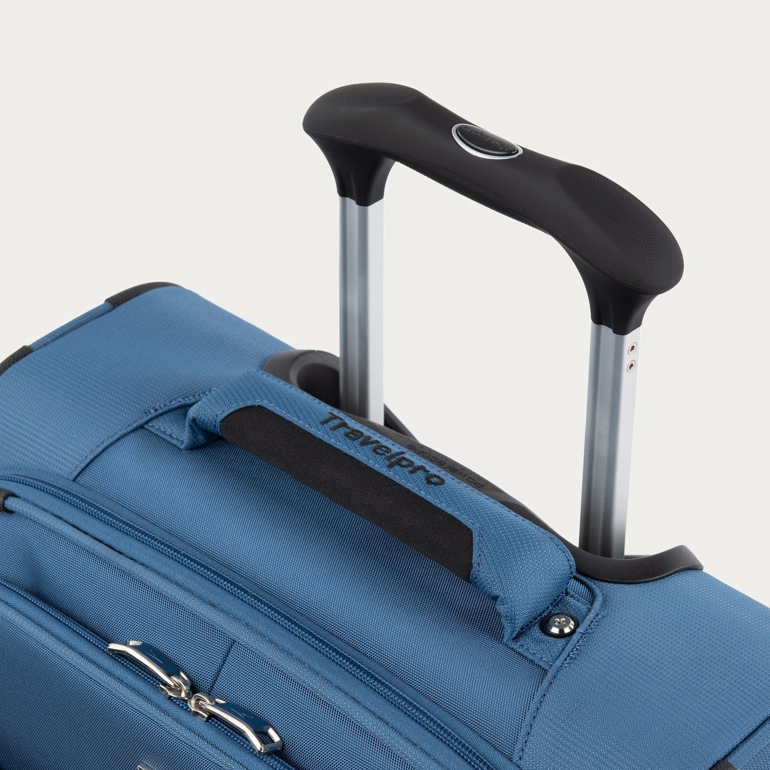 Travelpro Maxlite 5 International Carry-On Spinner Luggage