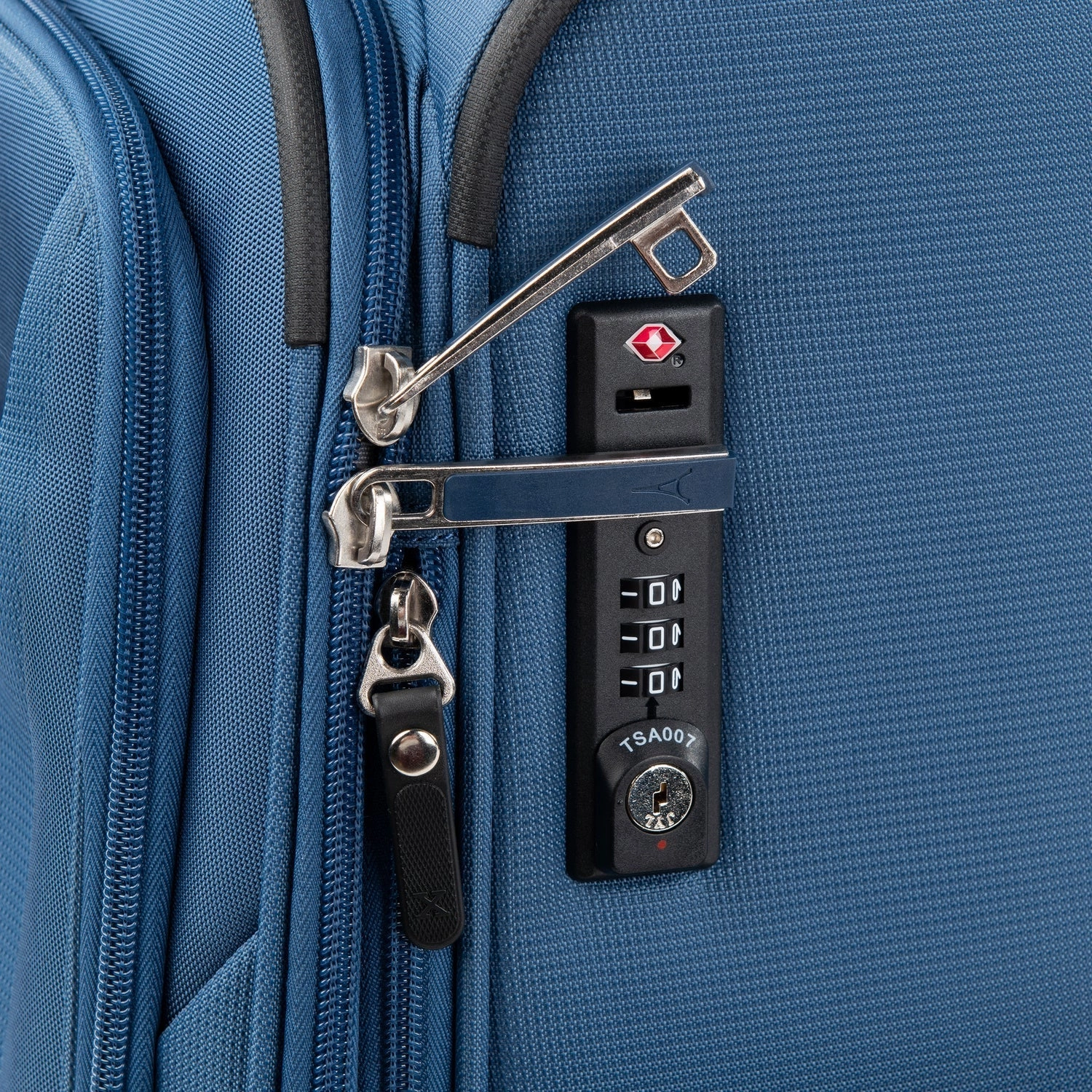 Travelpro Maxlite 5 International Carry-On Spinner Luggage