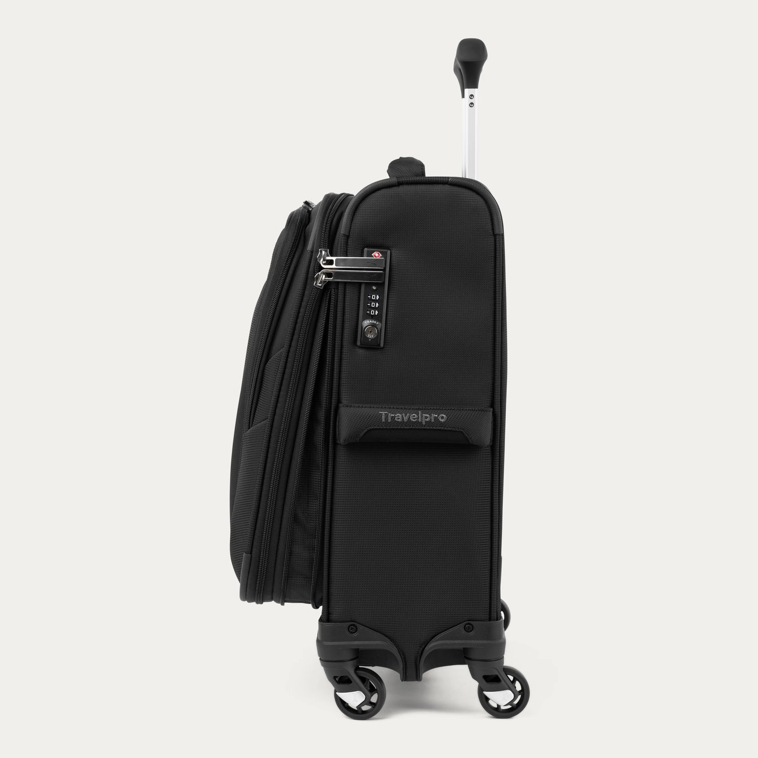 Travelpro Maxlite 5 International Carry-On Spinner Luggage