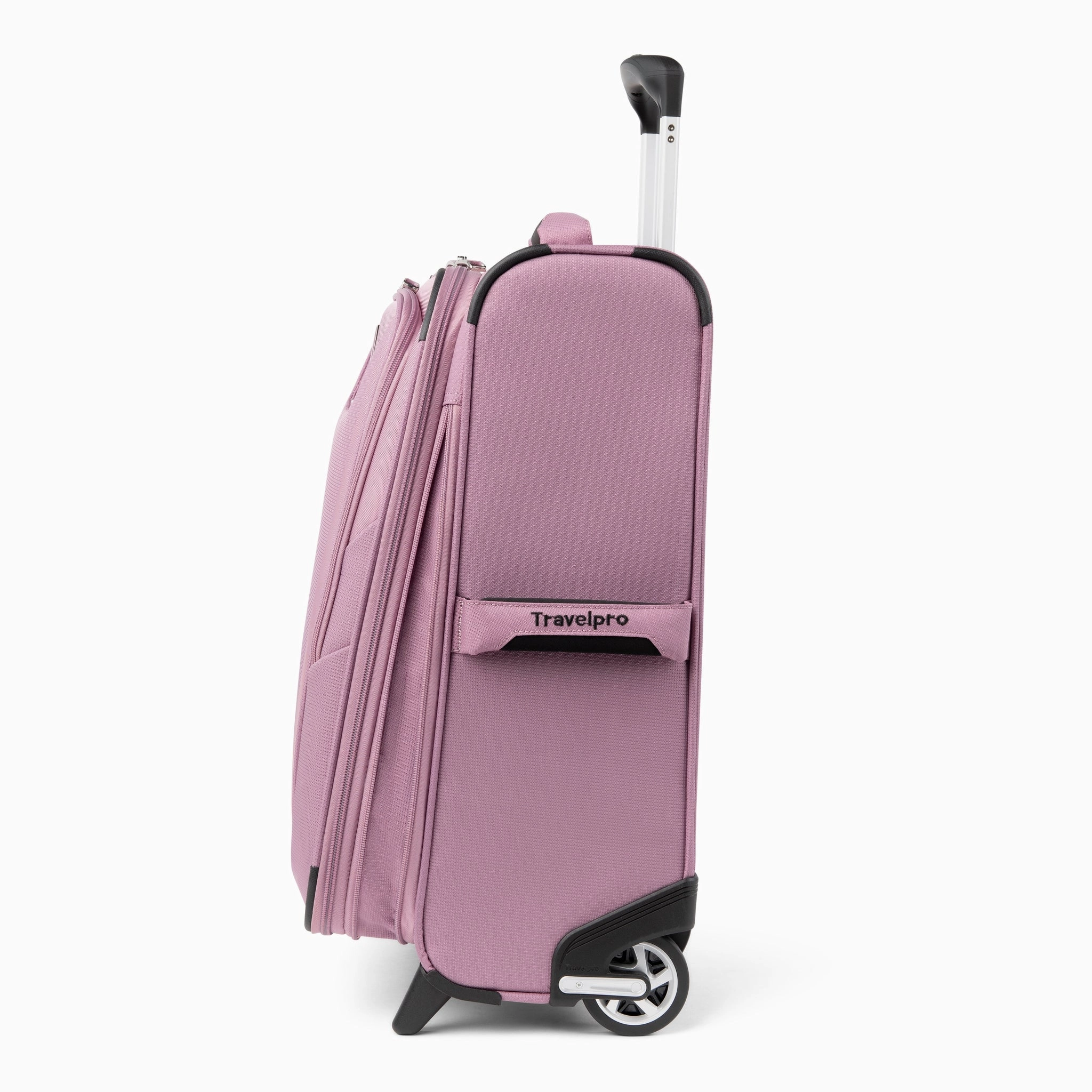 Travelpro Maxlite 5 Lightweight International Expandable Carry-On Rollaboard (2-Wheeled)