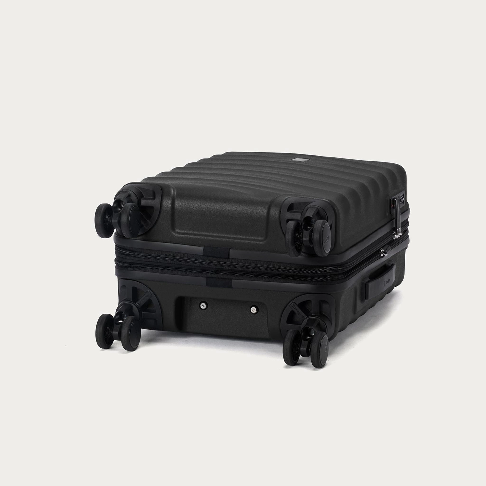 Travelpro Maxlite Air V2 Compact Carry-on Expandable Spinner