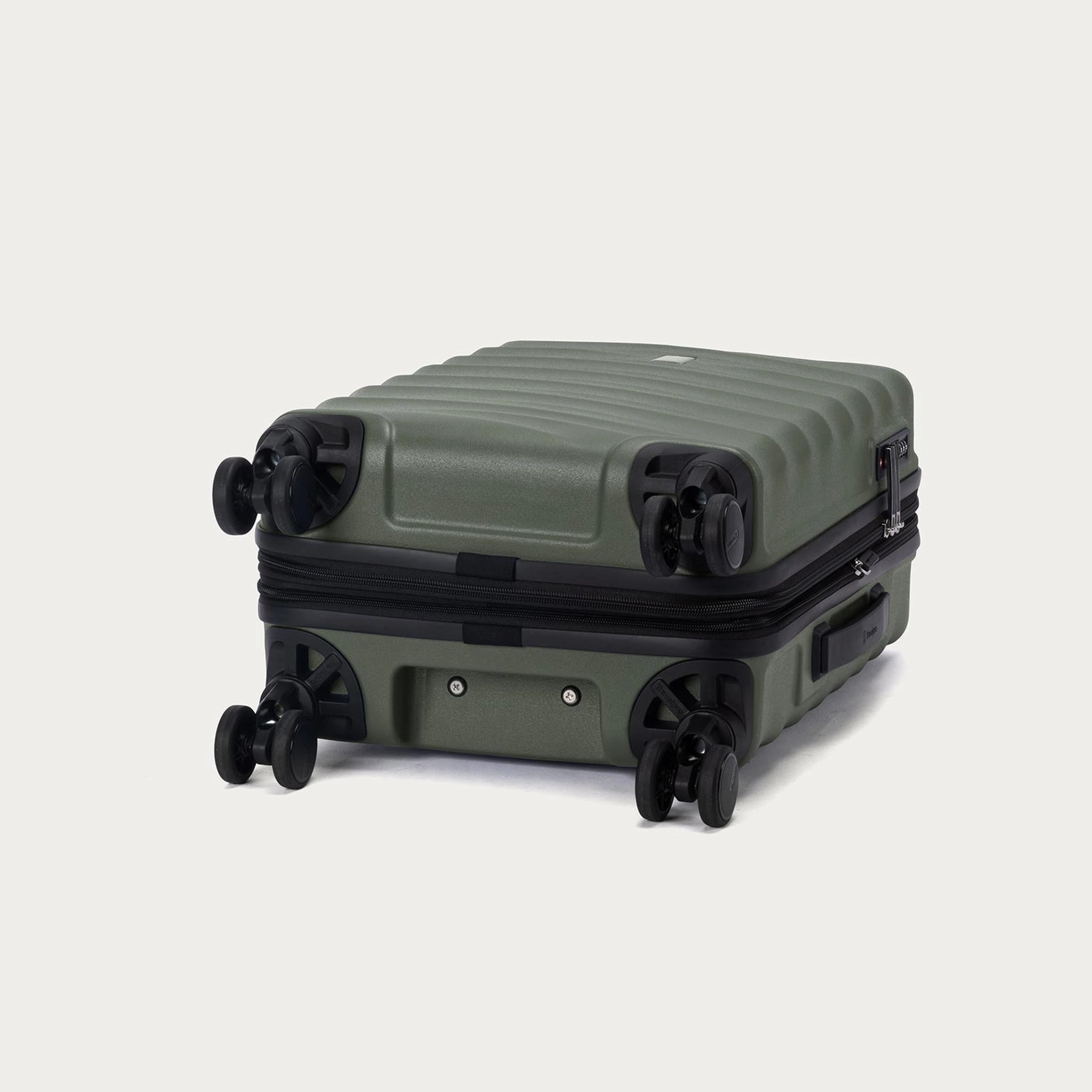 Travelpro Maxlite Air V2 Compact Carry-on Expandable Spinner