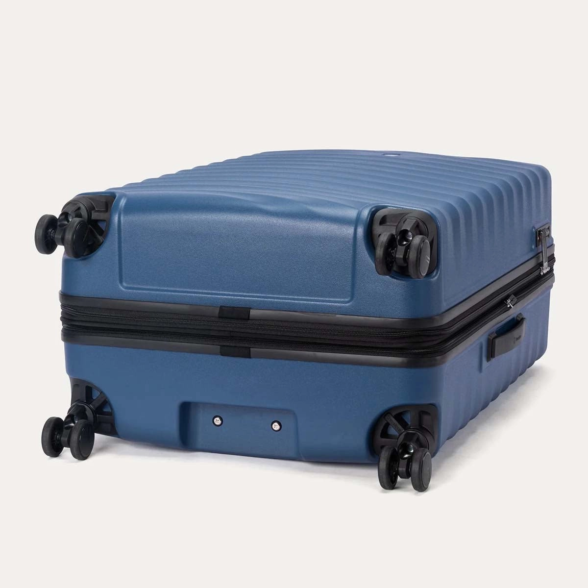 Travelpro Maxlite Air V2 Large Check-In Hardside Spinner
