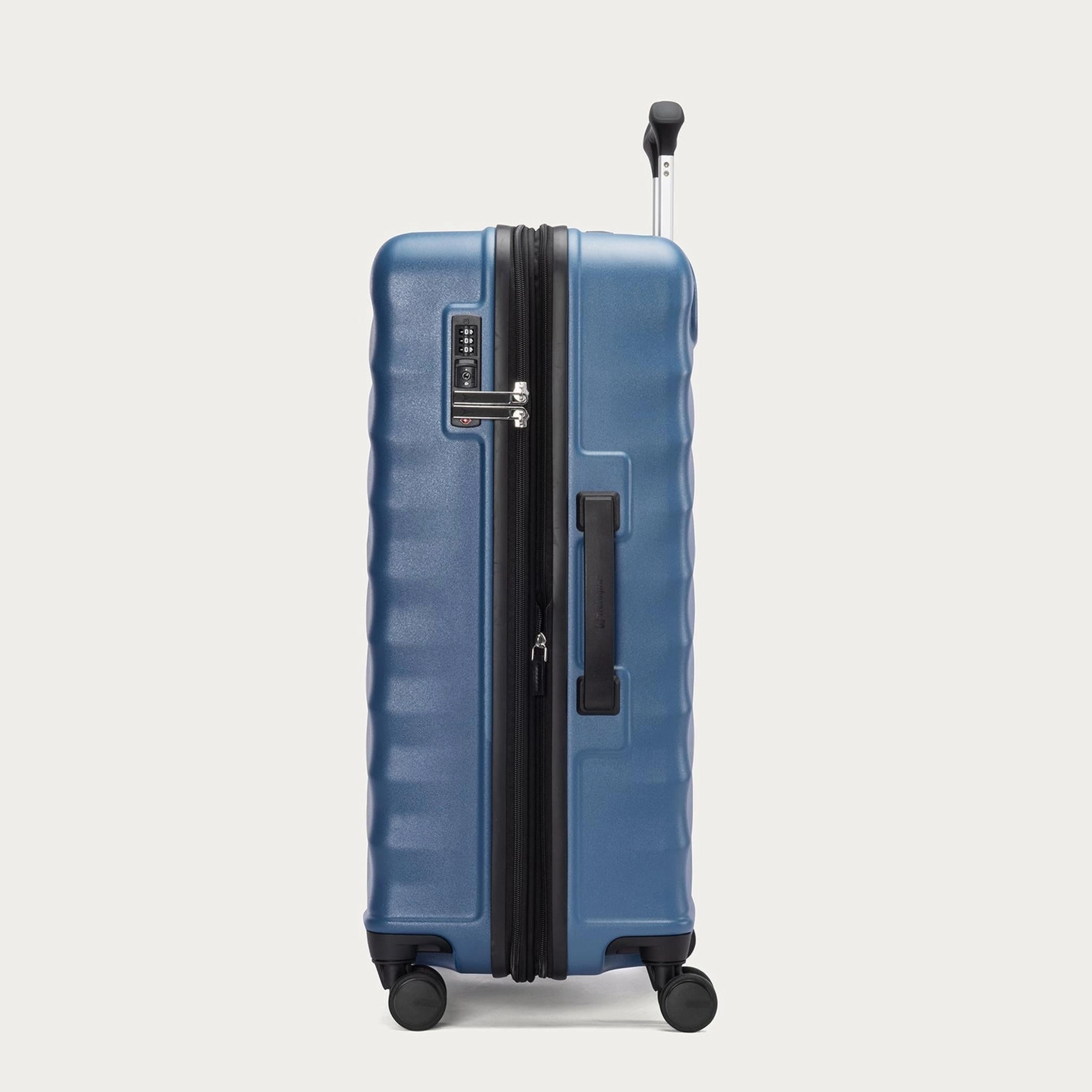 Travelpro Maxlite Air V2 Medium Check-in Expandable Spinner