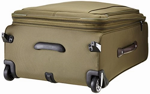 Travelpro Platinum?Magna?2 Expandable Rollaboard Suiter Suitcase, 26-In., Olive