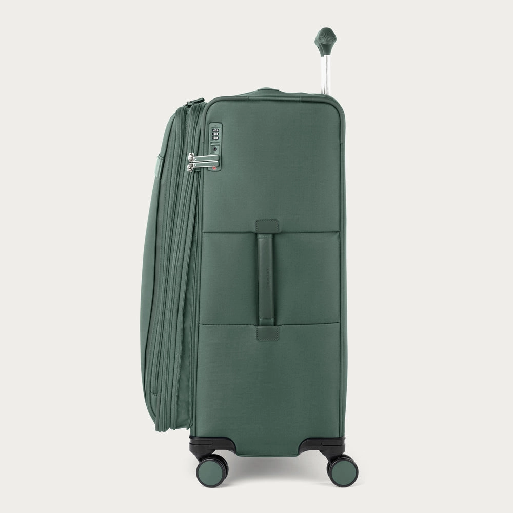 Travelpro Versapack   Lightweight Softside Expandable 29-Inch Large Checked Spinner Suitcase