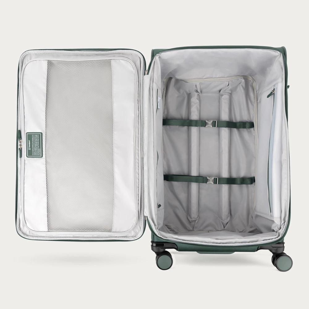 Travelpro Versapack   Lightweight Softside Expandable 29-Inch Large Checked Spinner Suitcase