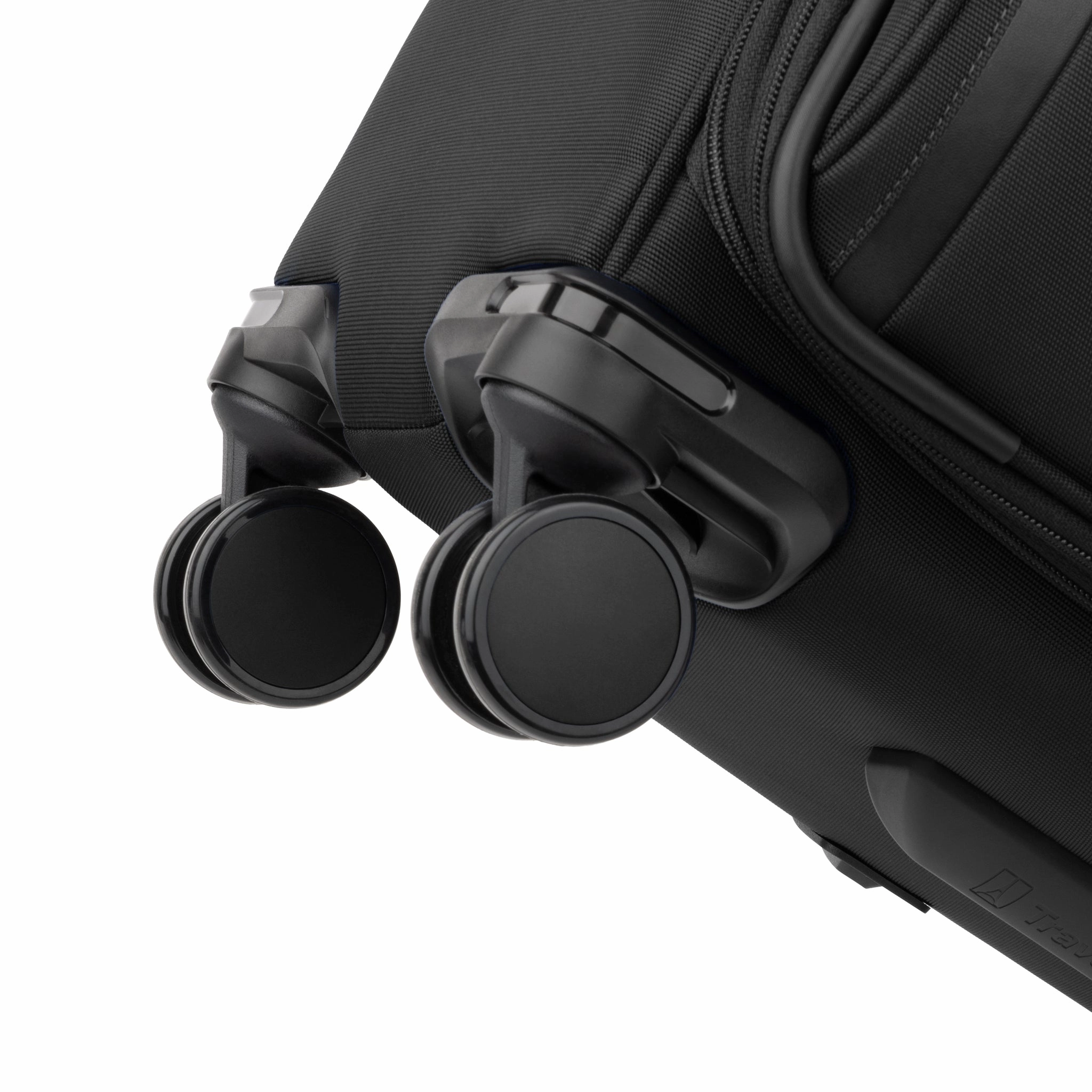 Travelpro VersaPack  Medium Check-in Expandable Spinner