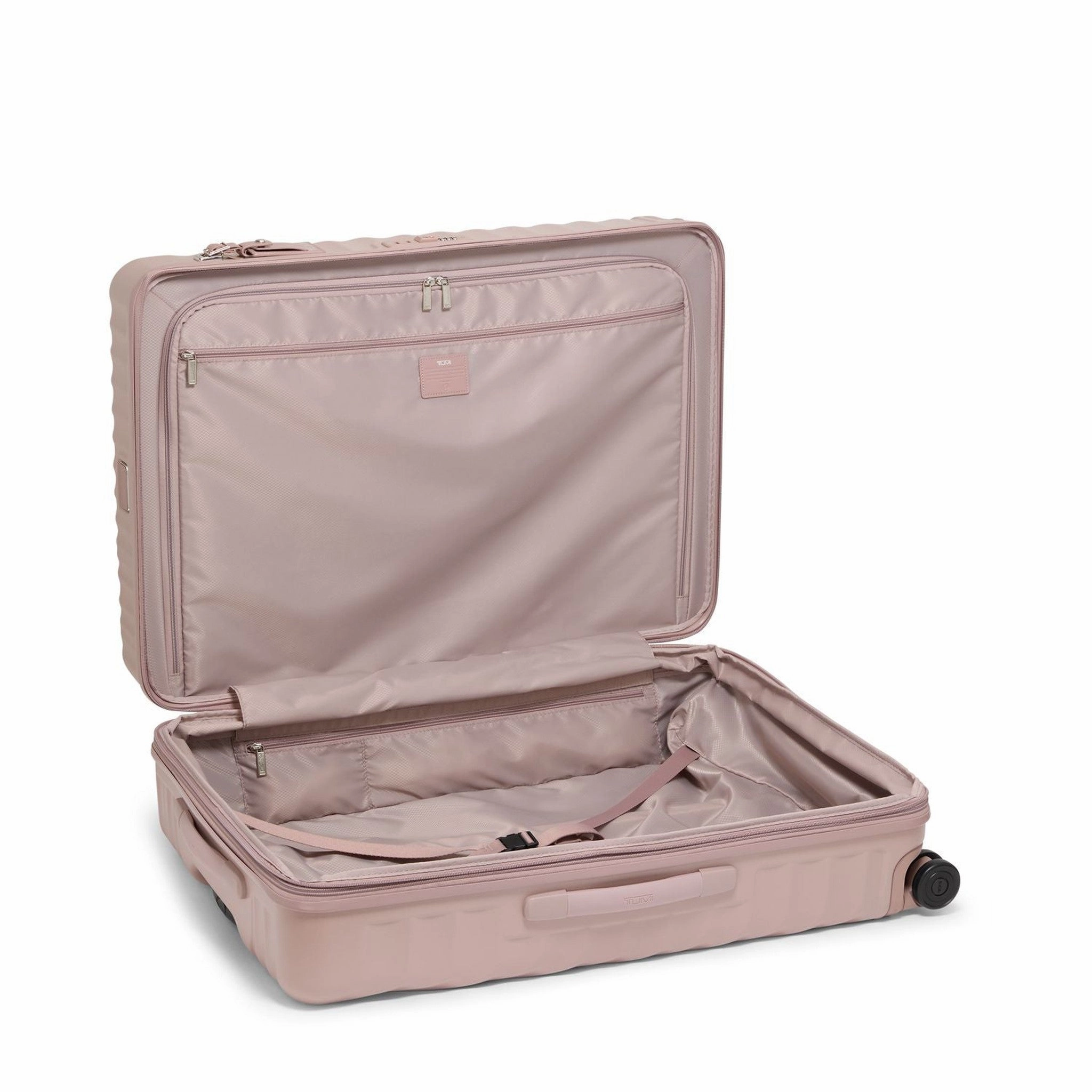 TUMI 19 Degree Extended Trip Expandable 4 Wheeled Packing Case