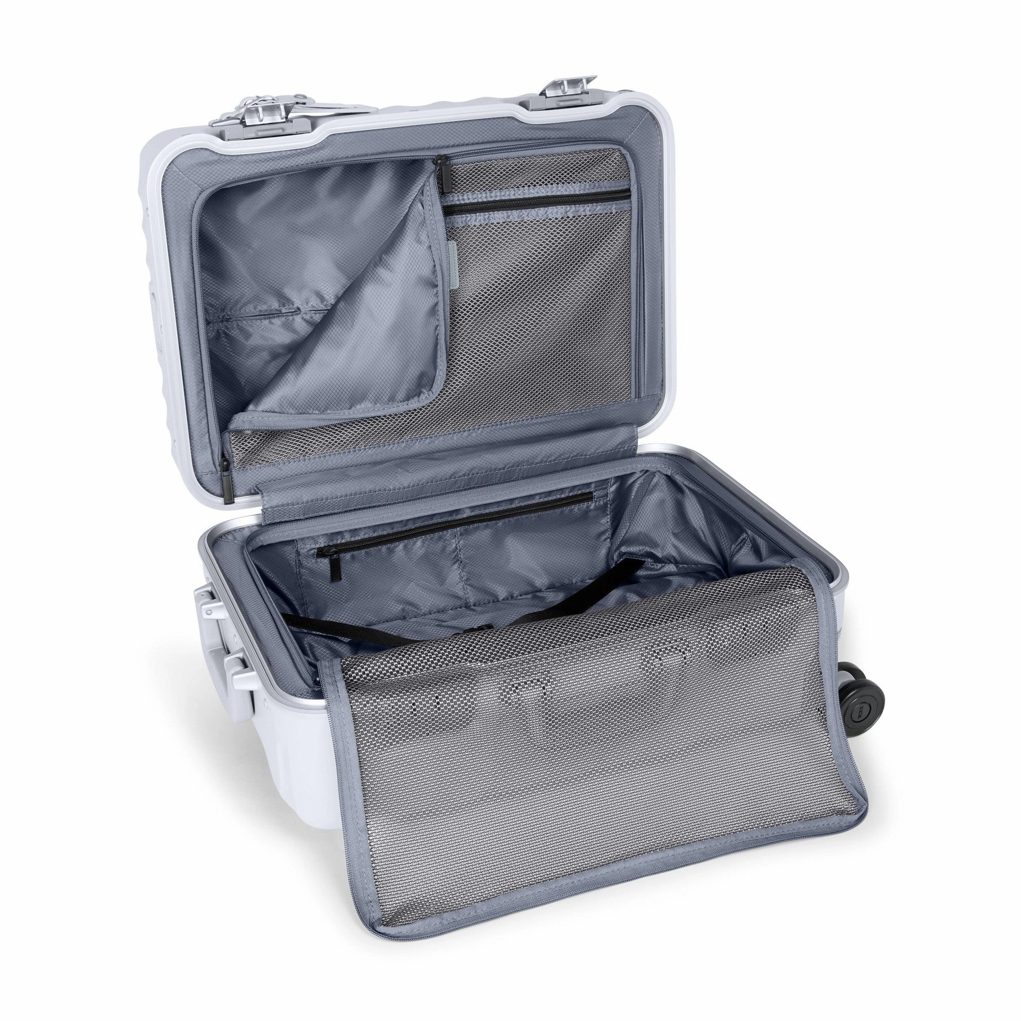 TUMI 19 Degree Frame International 4 Wheeled Carry-On
