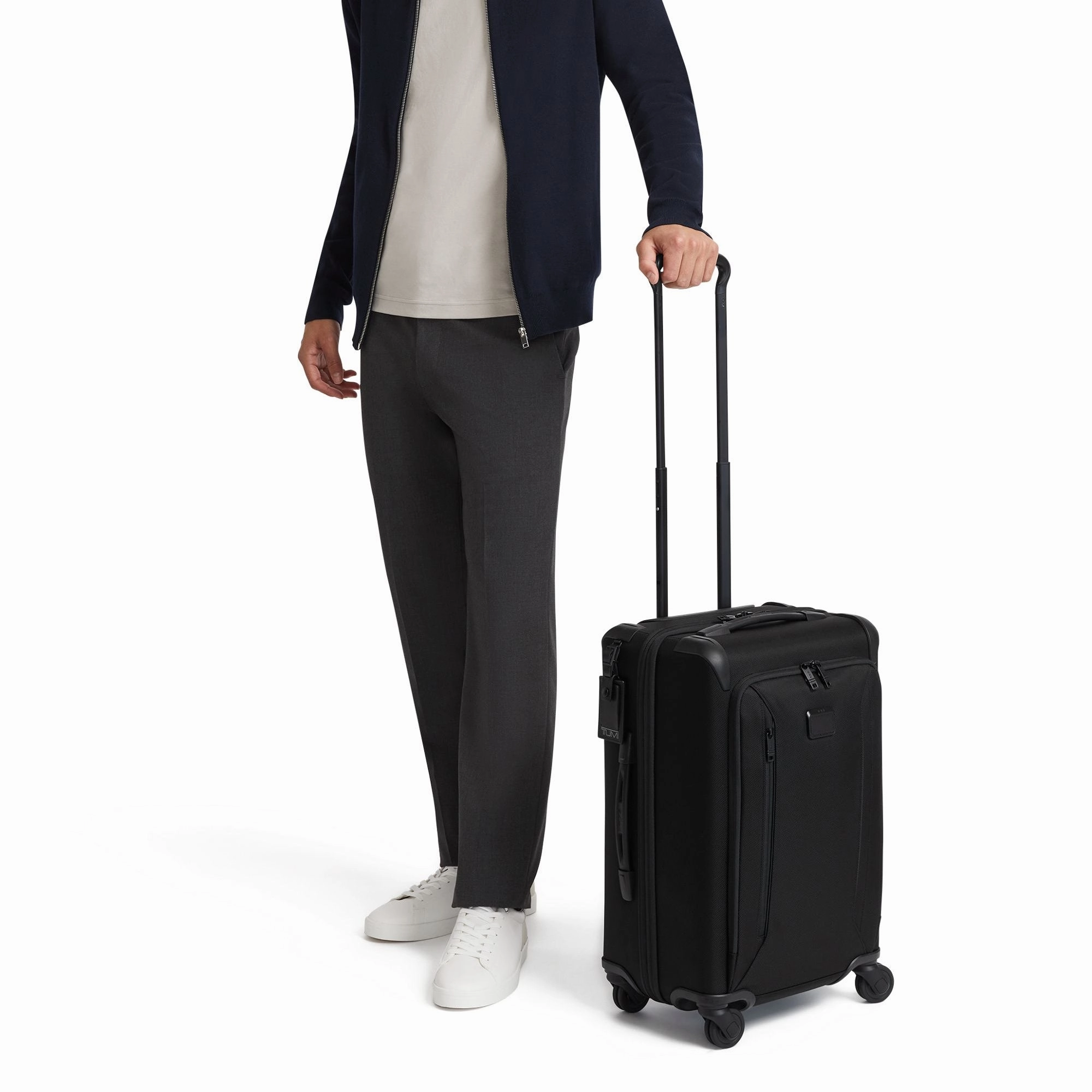 Tumi Aero tour International Exp 4 Wheels Carry-on // Black
