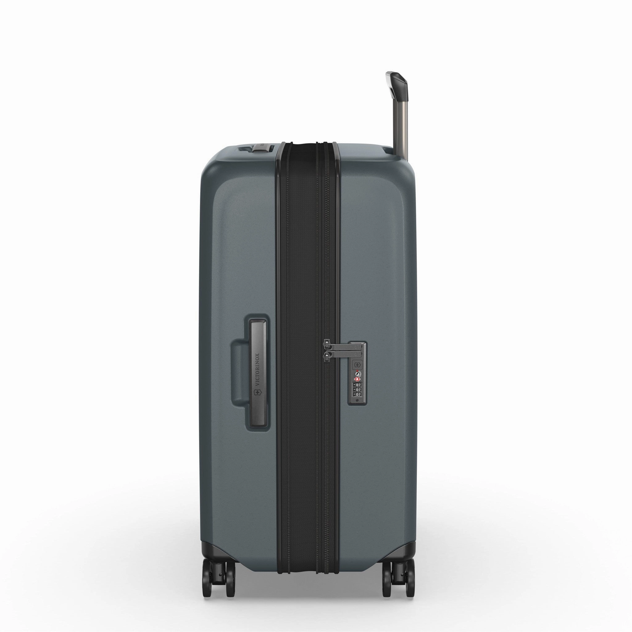 Victorinox Airox Advanced Medium Hardside Case
