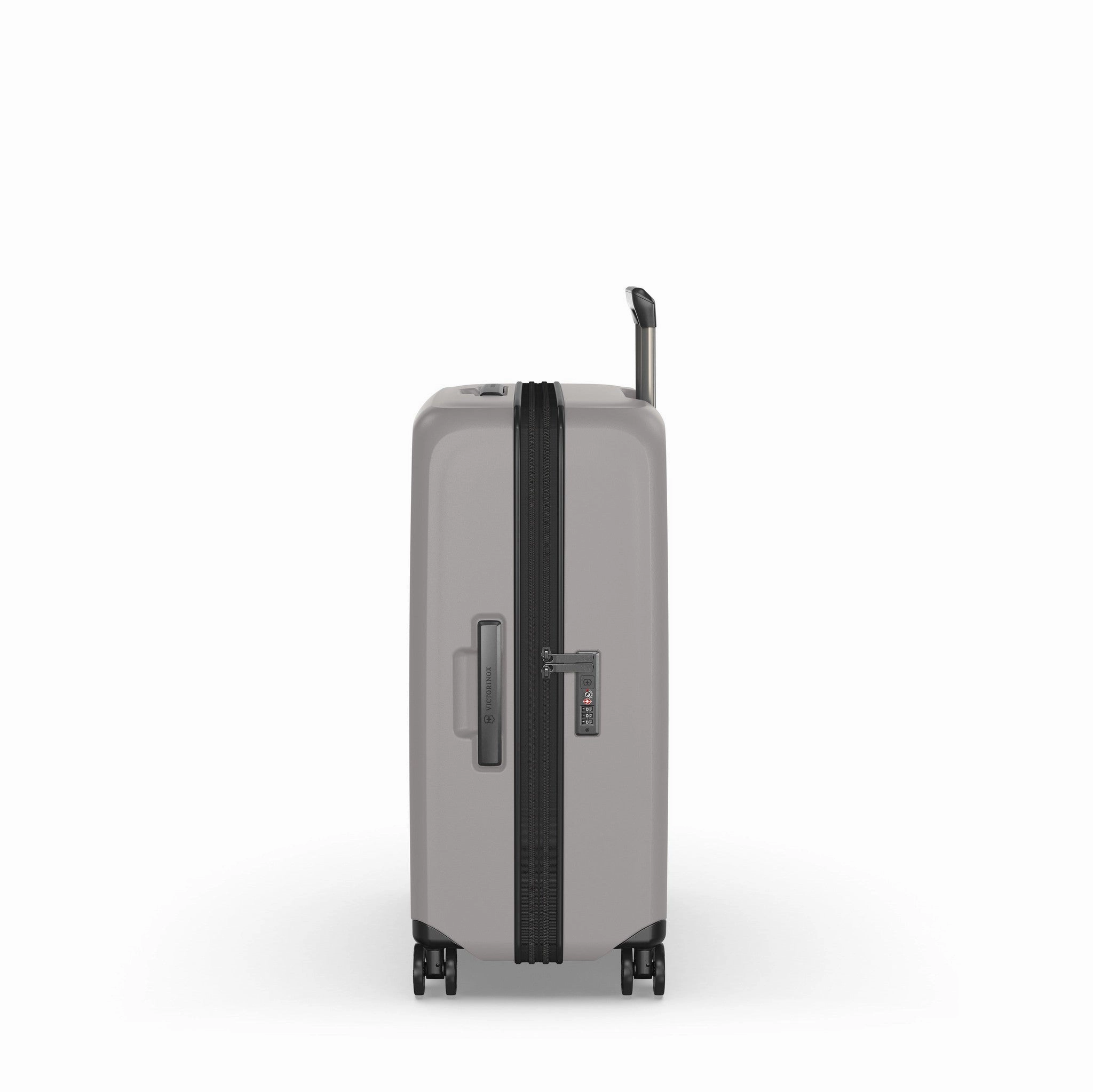 Victorinox Airox Advanced Medium Hardside Case