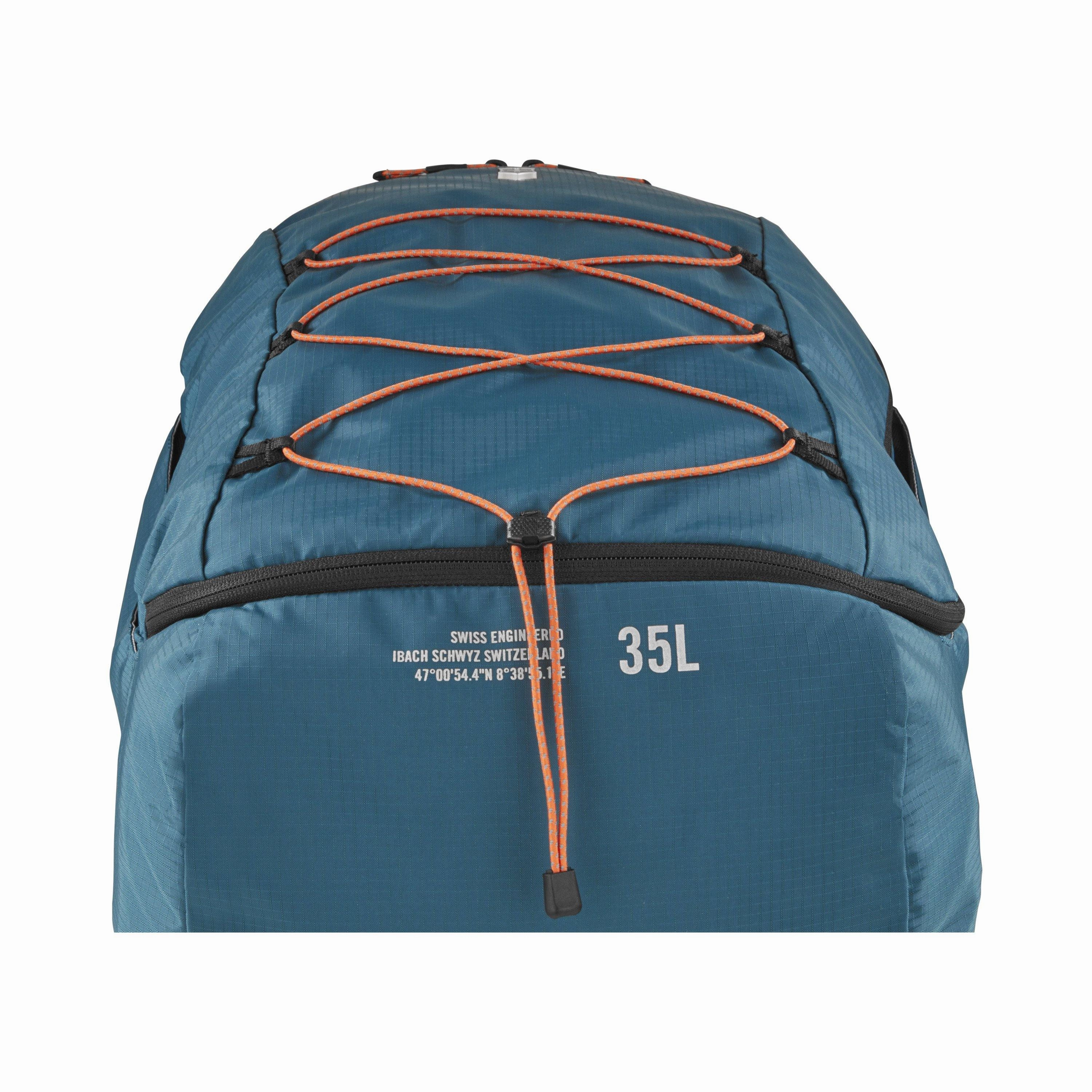 Victorinox Altmont Active Lightweight 2-In-1 Duffel Backpack