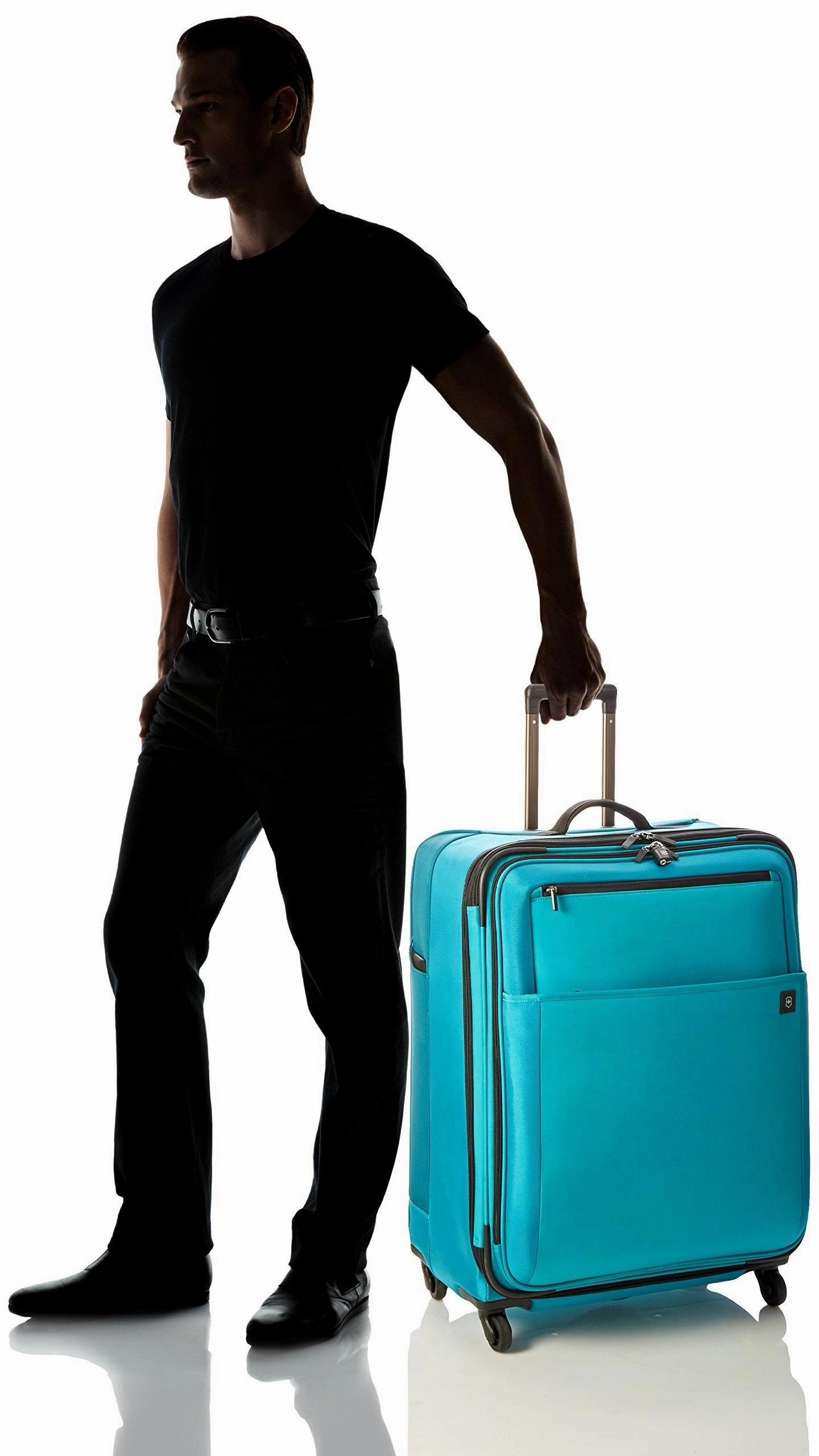 Victorinox Avolve 2.0 27" 4-Wheel Medium Luggage