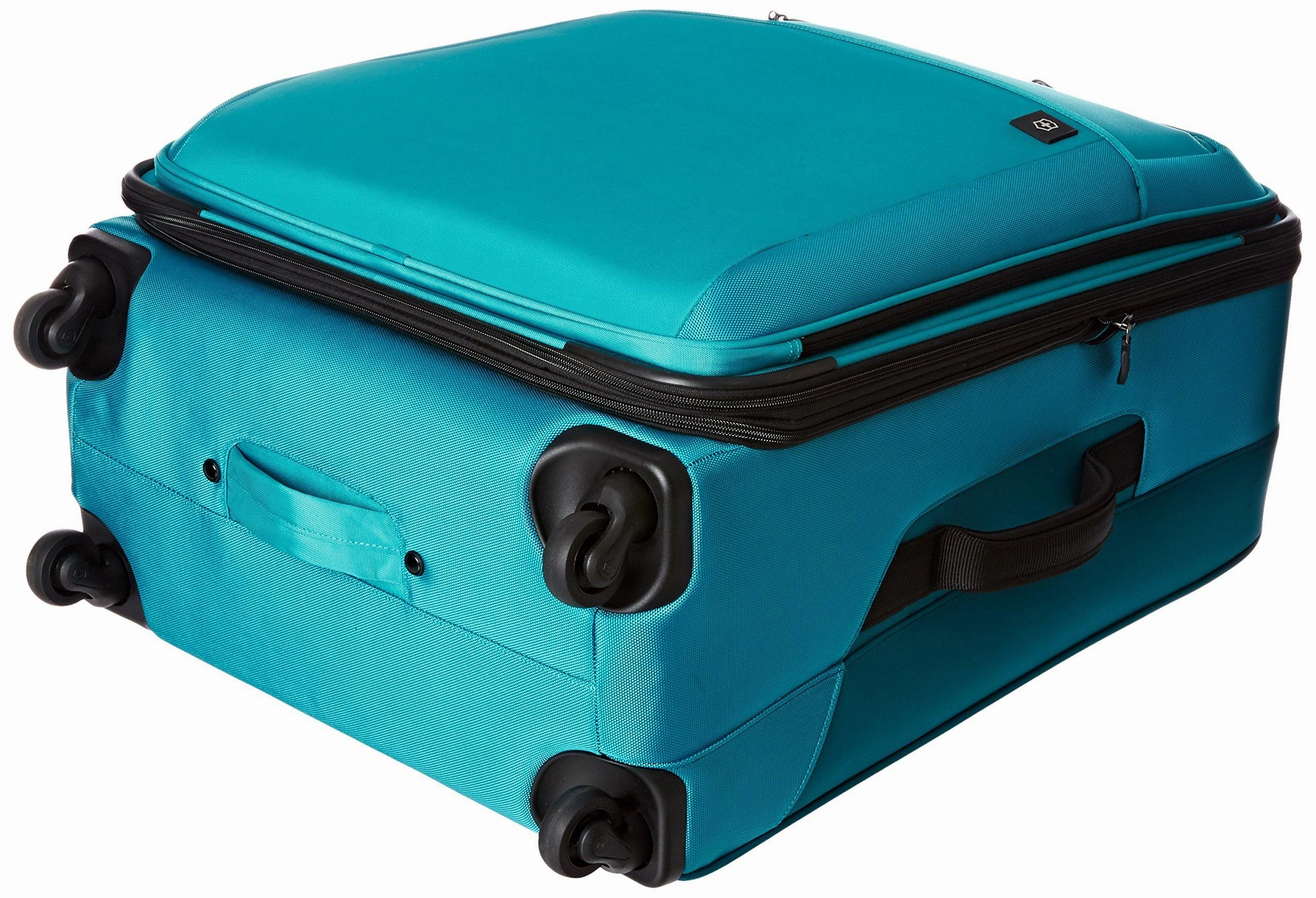 Victorinox Avolve 2.0 27" 4-Wheel Medium Luggage