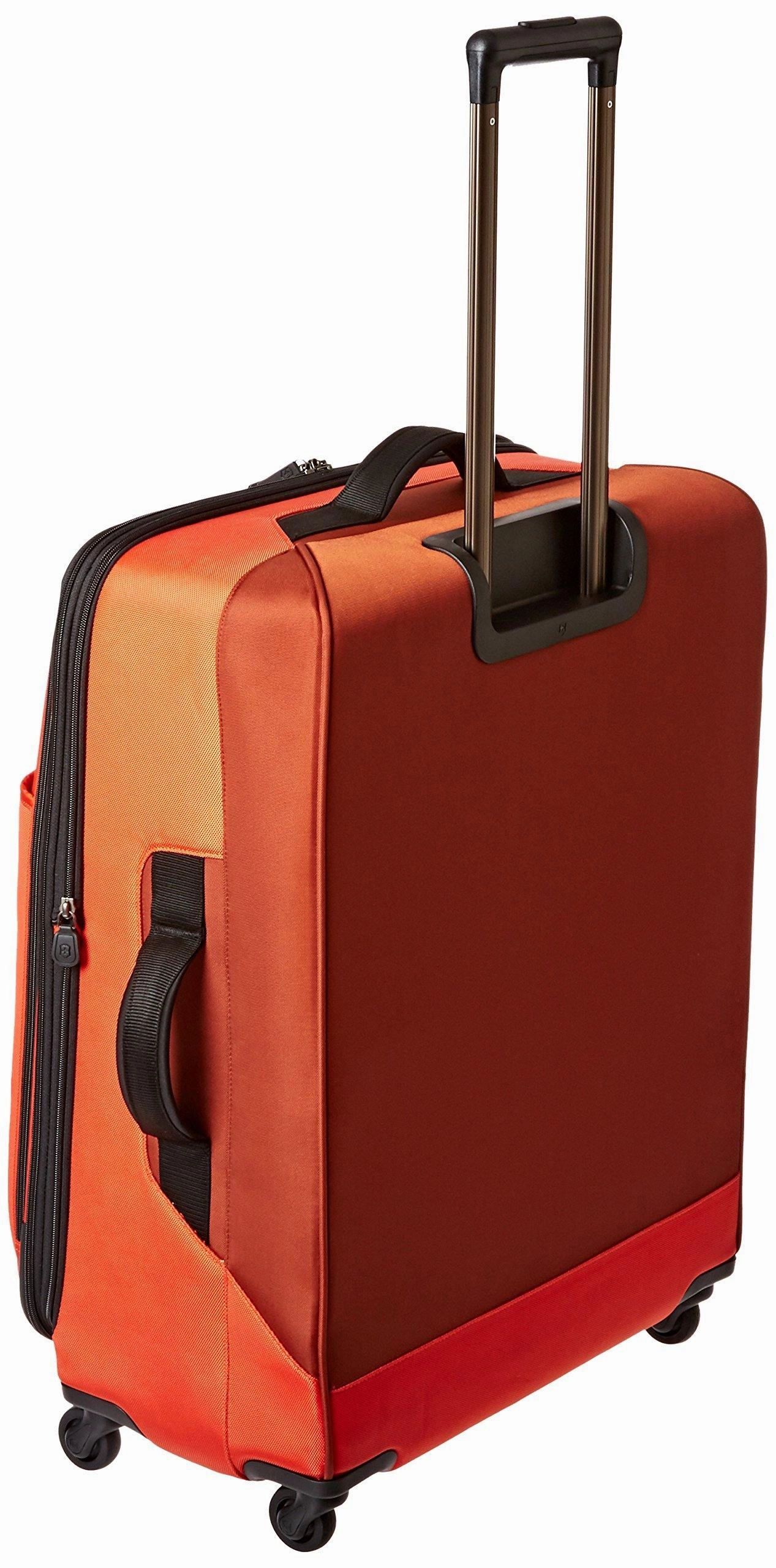 Victorinox Avolve 2.0 27" 4-Wheel Medium Luggage