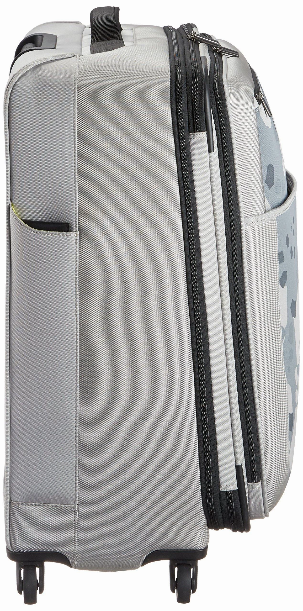 Victorinox Avolve 2.0 27" 4-Wheel Medium Luggage