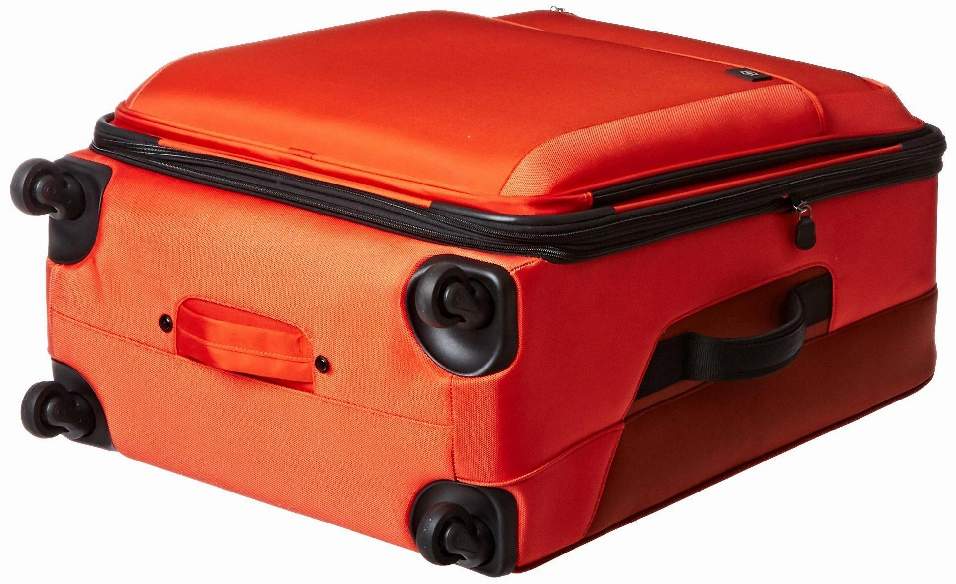 Victorinox Avolve 2.0 27" 4-Wheel Medium Luggage