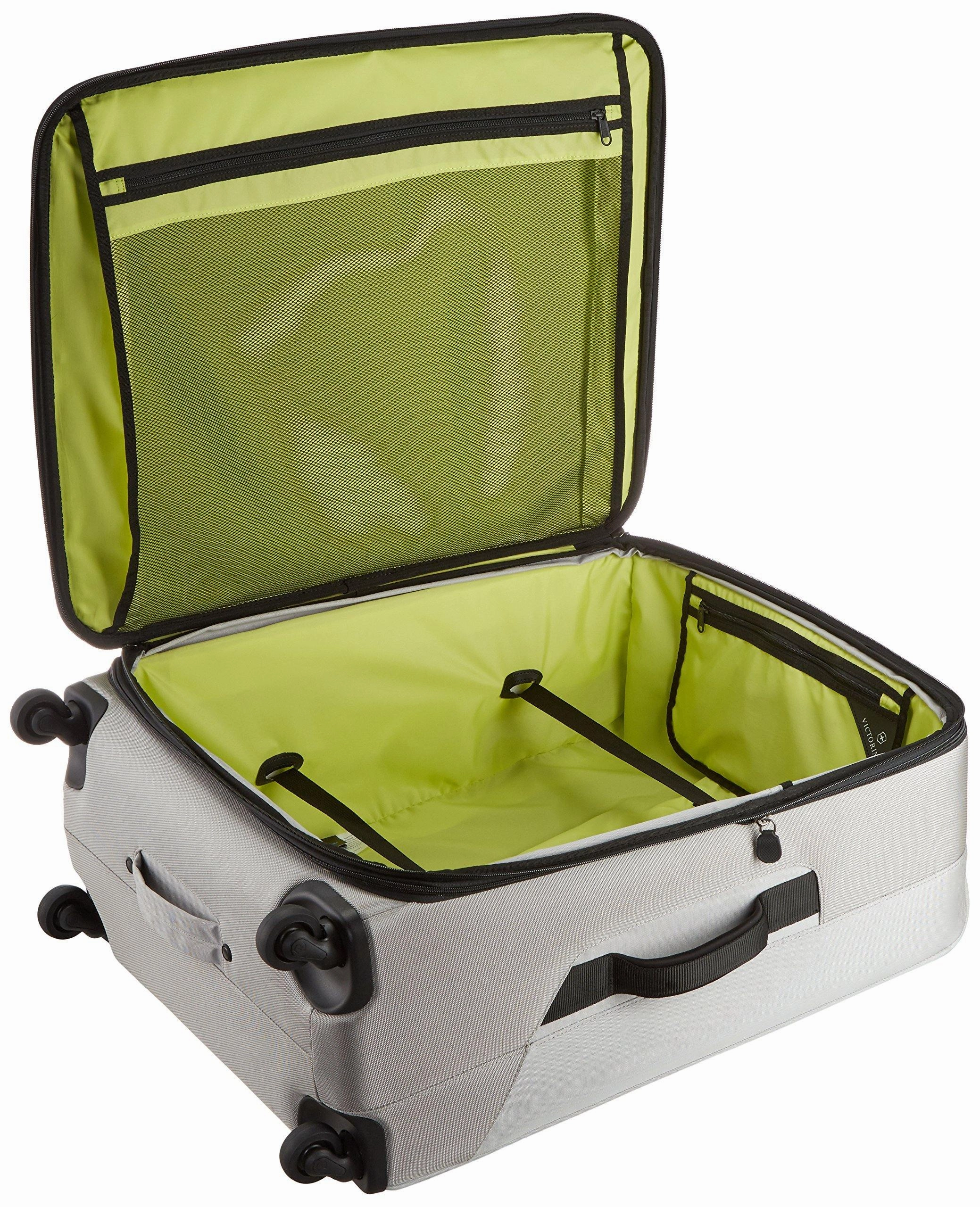 Victorinox Avolve 2.0 27" 4-Wheel Medium Luggage