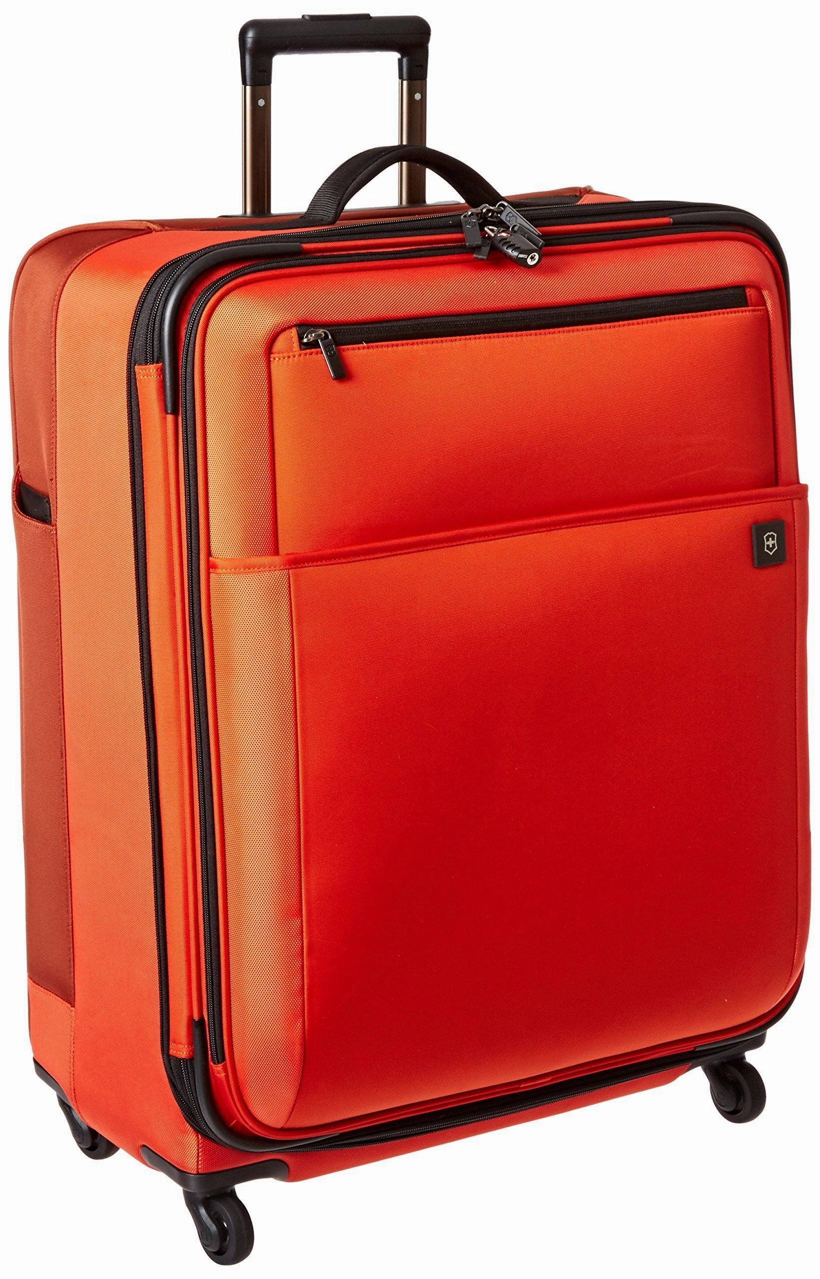 Victorinox Avolve 2.0 27" 4-Wheel Medium Luggage