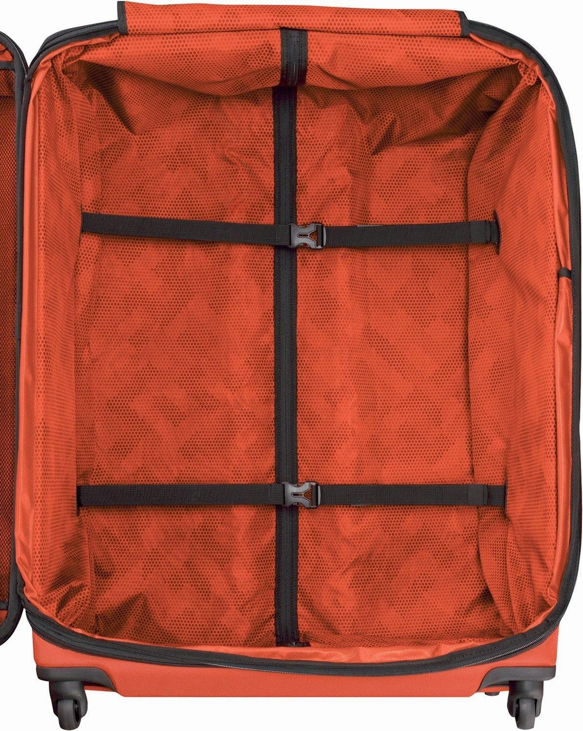 Victorinox Avolve 2.0 30" 4-Wheel Large Luggage